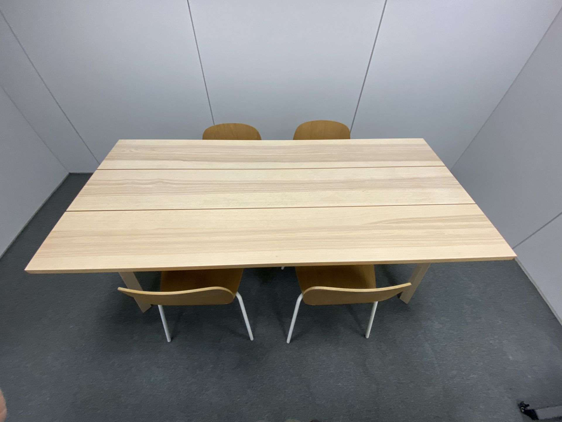 Lot comprisng: a meeting table and four chairs - Image 2 of 3