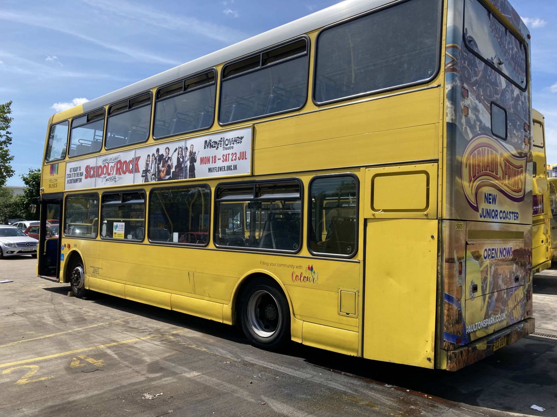 Volvo B7TL, double deck service bus, Body Type: East Lancs Vyking, Body No: 45503, Registration - Image 5 of 8