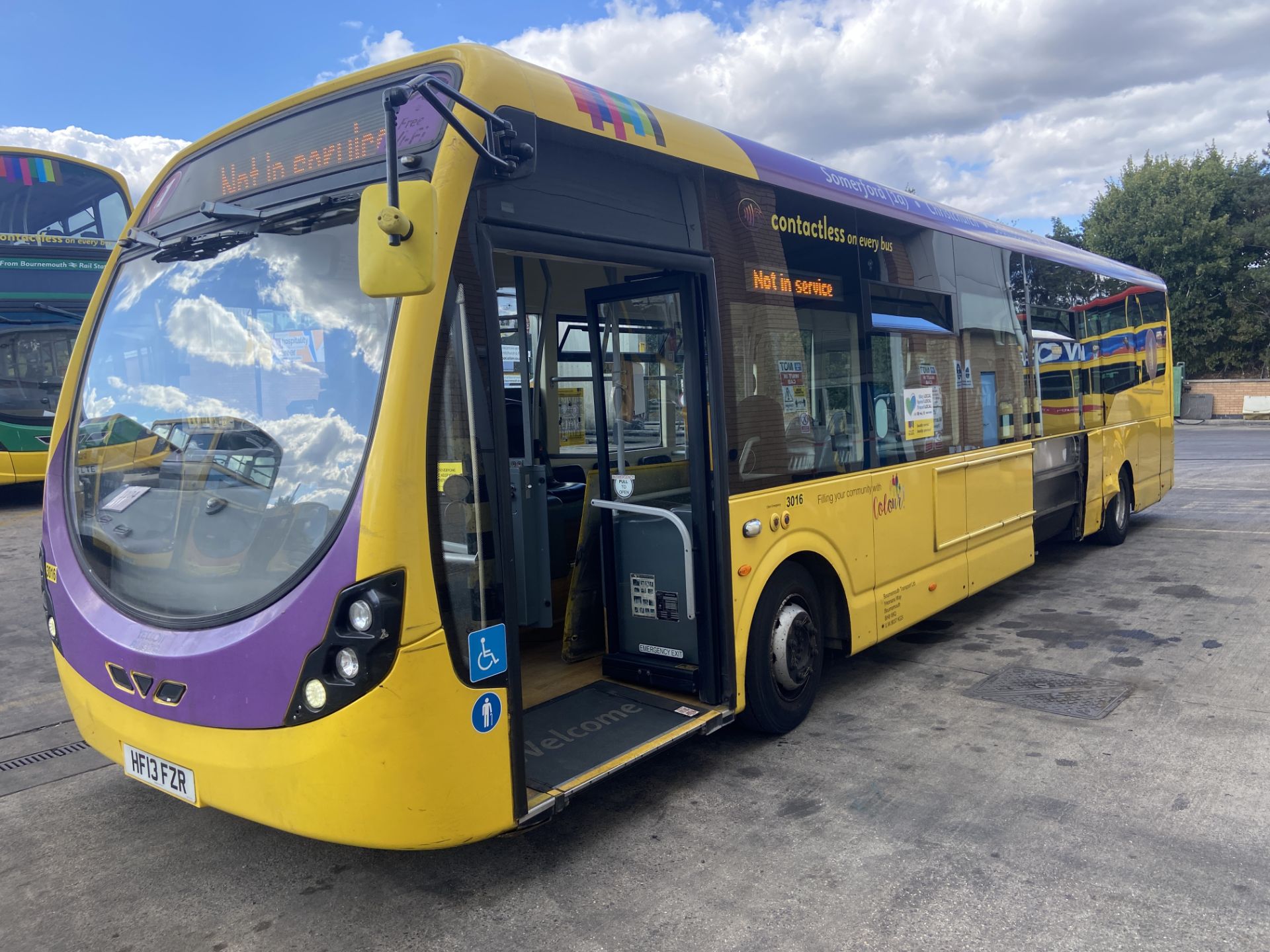 Wrightbus Streetlite, single deck service bus, Body Type: Wrightbus, Body No: AH929, Registration - Image 2 of 13