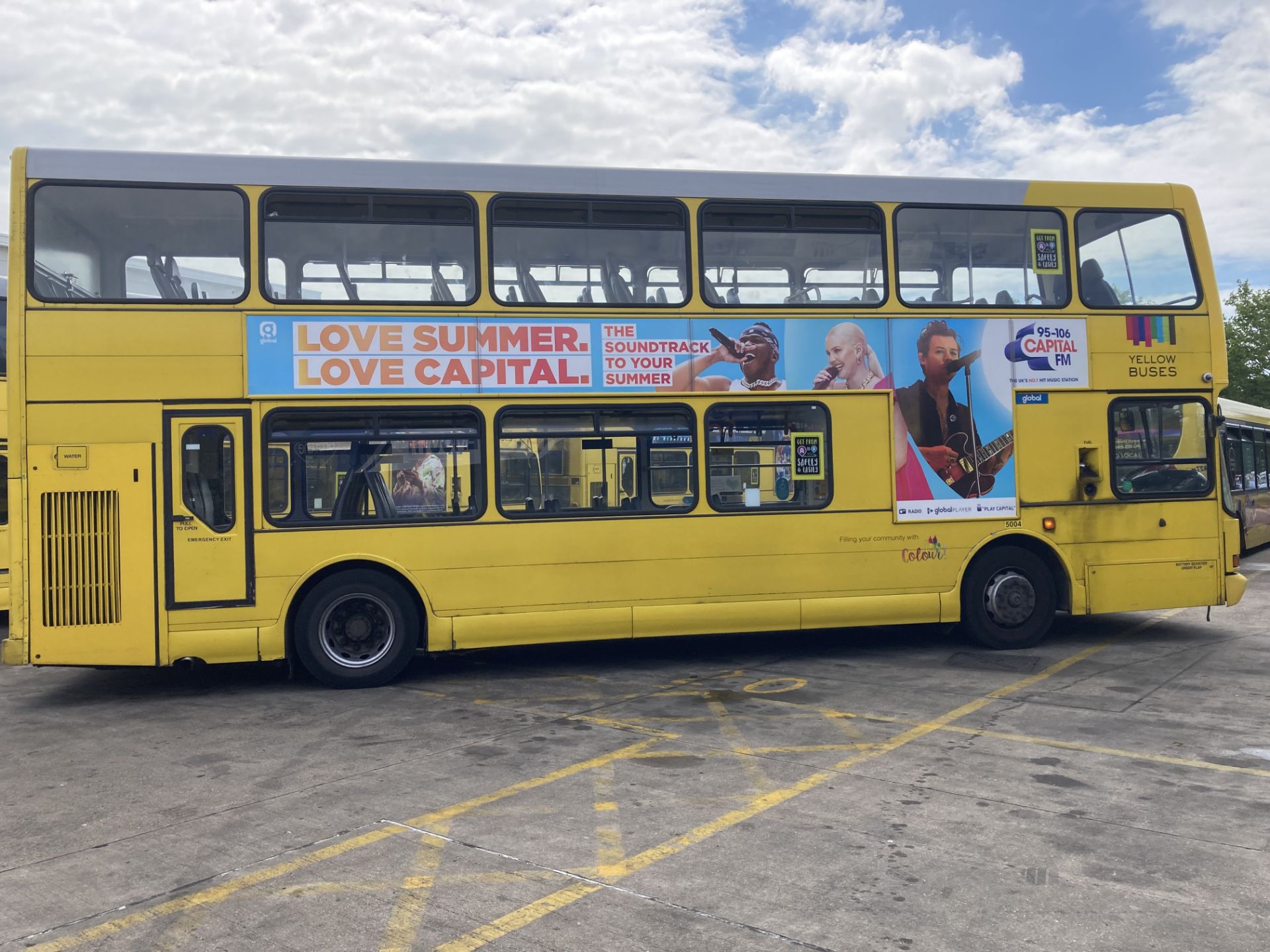 Volvo B7TL, double deck service bus, Body Type: East Lancs Vyking, Body No: 45502, Registration - Image 2 of 8