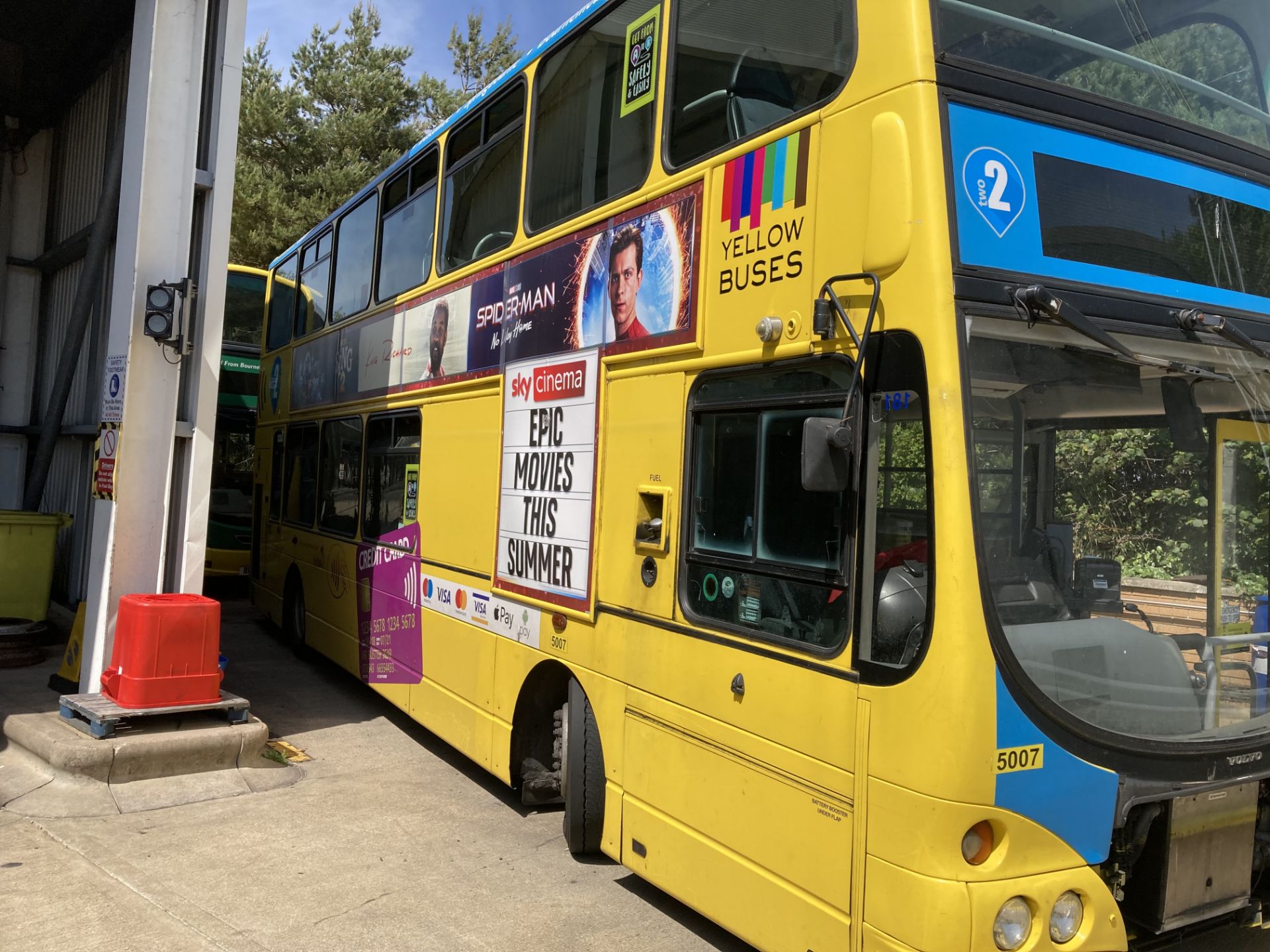 Volvo B7TL, double deck service bus, Body Type: Wrightbus Gemini, Body No: G452, Registration No: - Image 2 of 9