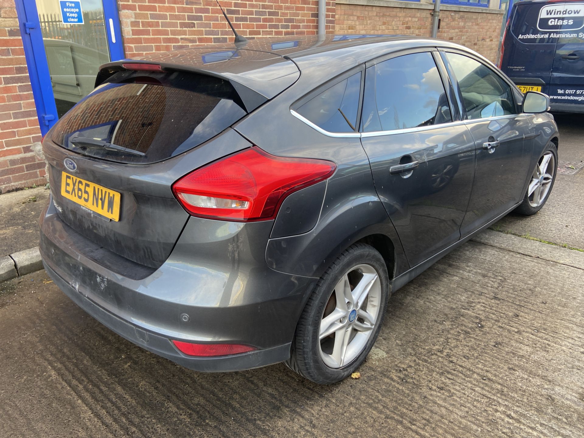 Ford Focus Titanium TDCI 5-door diesel hatchback, Registration: EX65 NVW, Mileage: c.160,000 - Image 6 of 8