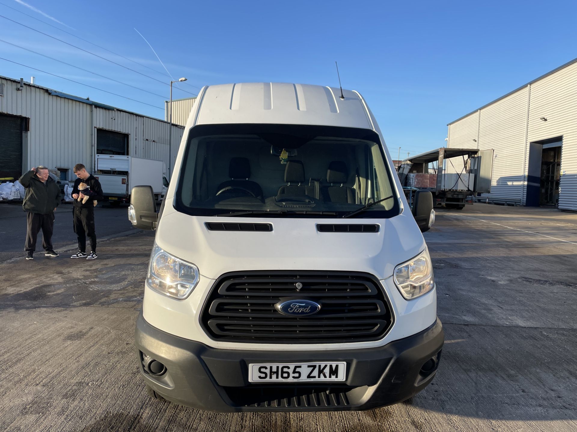 FORD TRANSIT 2015 MWB 3500KG MOT UNTIL 01/10/2022 79k MILES- Reg: SH65 ZKM