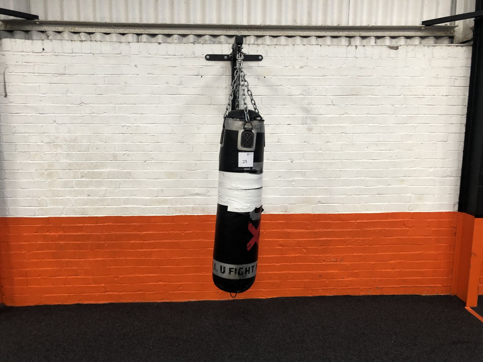 PUNCH BAG & FITTINGS