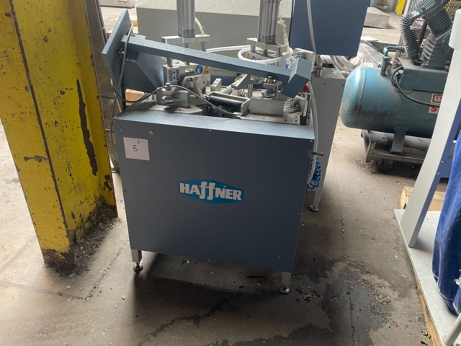 HAFFNER UPVC V NOTCHER