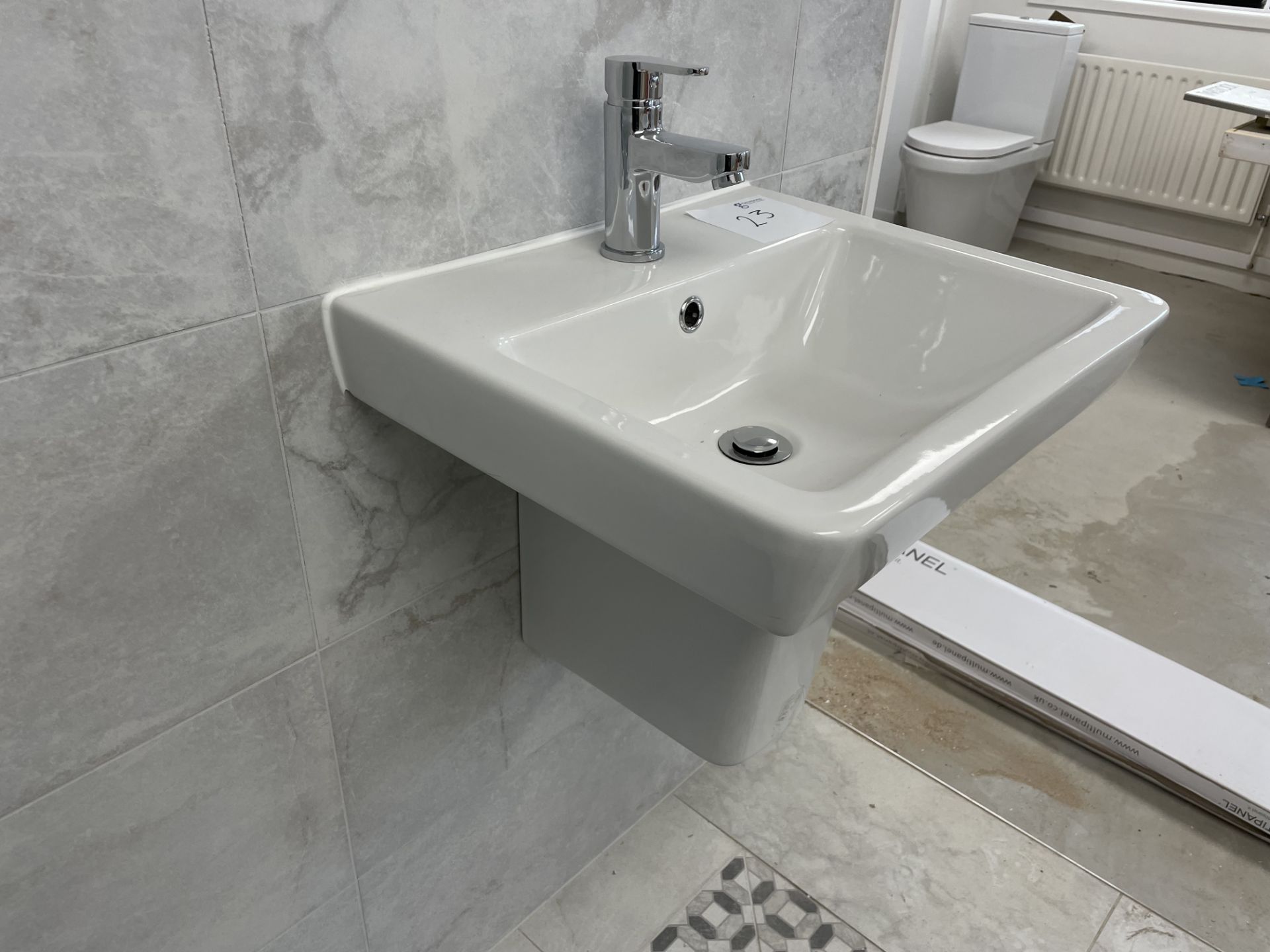 WASHBASIN WITH TAP 500W 430D - Image 3 of 4