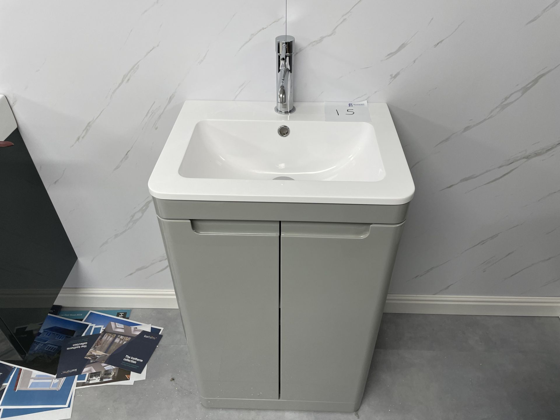 WASHBASIN TAP 2 DOOR GREY UNIT 500W 380D 830H