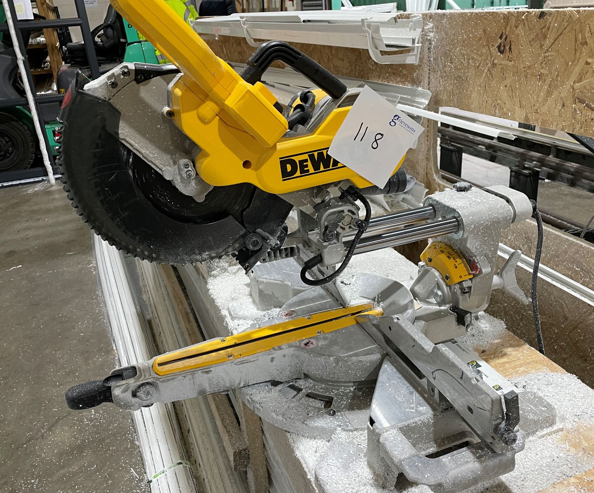 DEWALT CHOP SAW MODEL DWS 727 230V