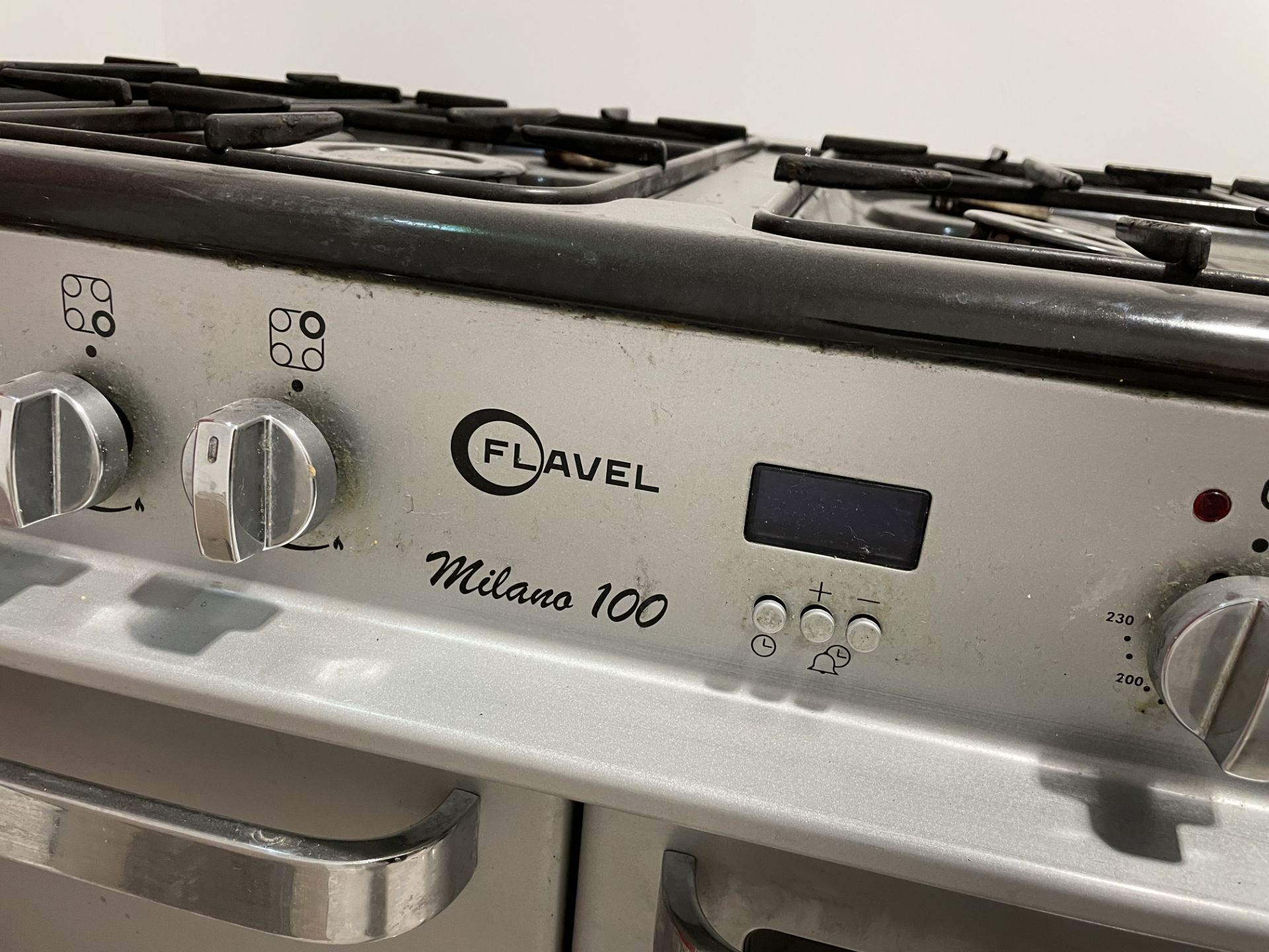 FLAVEL MILANO 100 DOUBLE OVEN 8 BURNER (1000 x 600) - Image 4 of 4