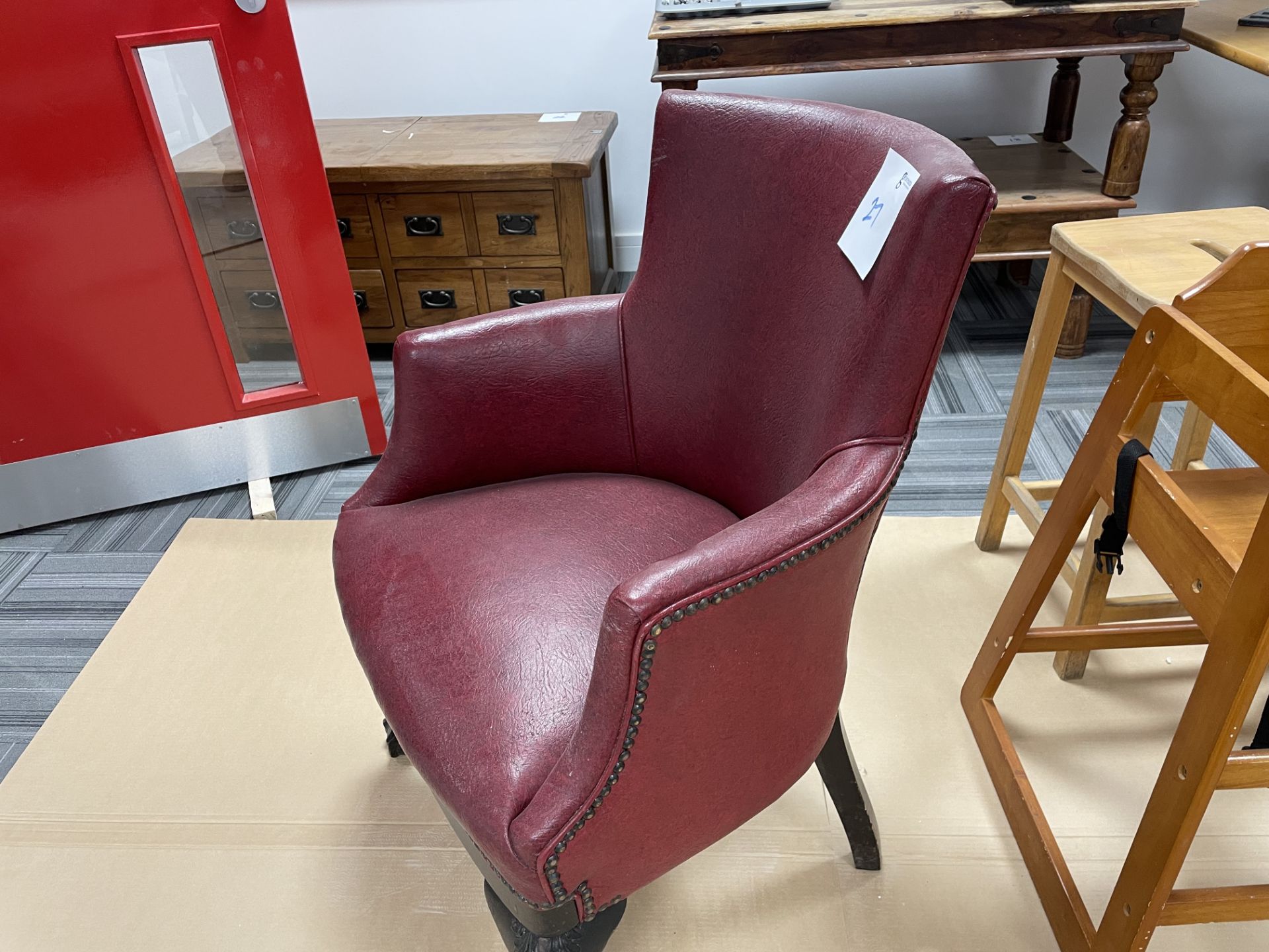 TUB CHAIR - ANTIQUE LOOK RED - Image 2 of 3