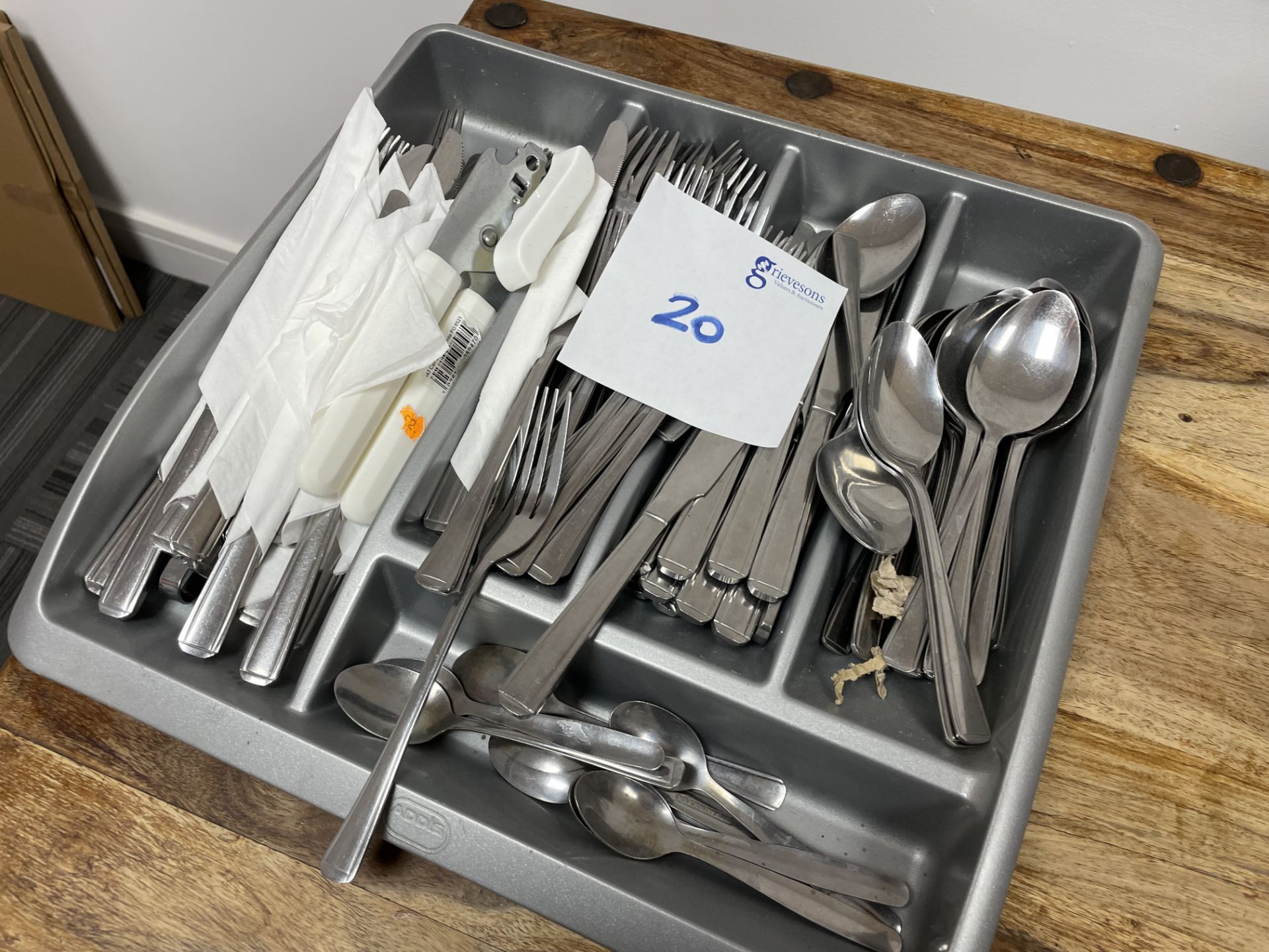 TRAY OF CUTLERY - Image 2 of 2