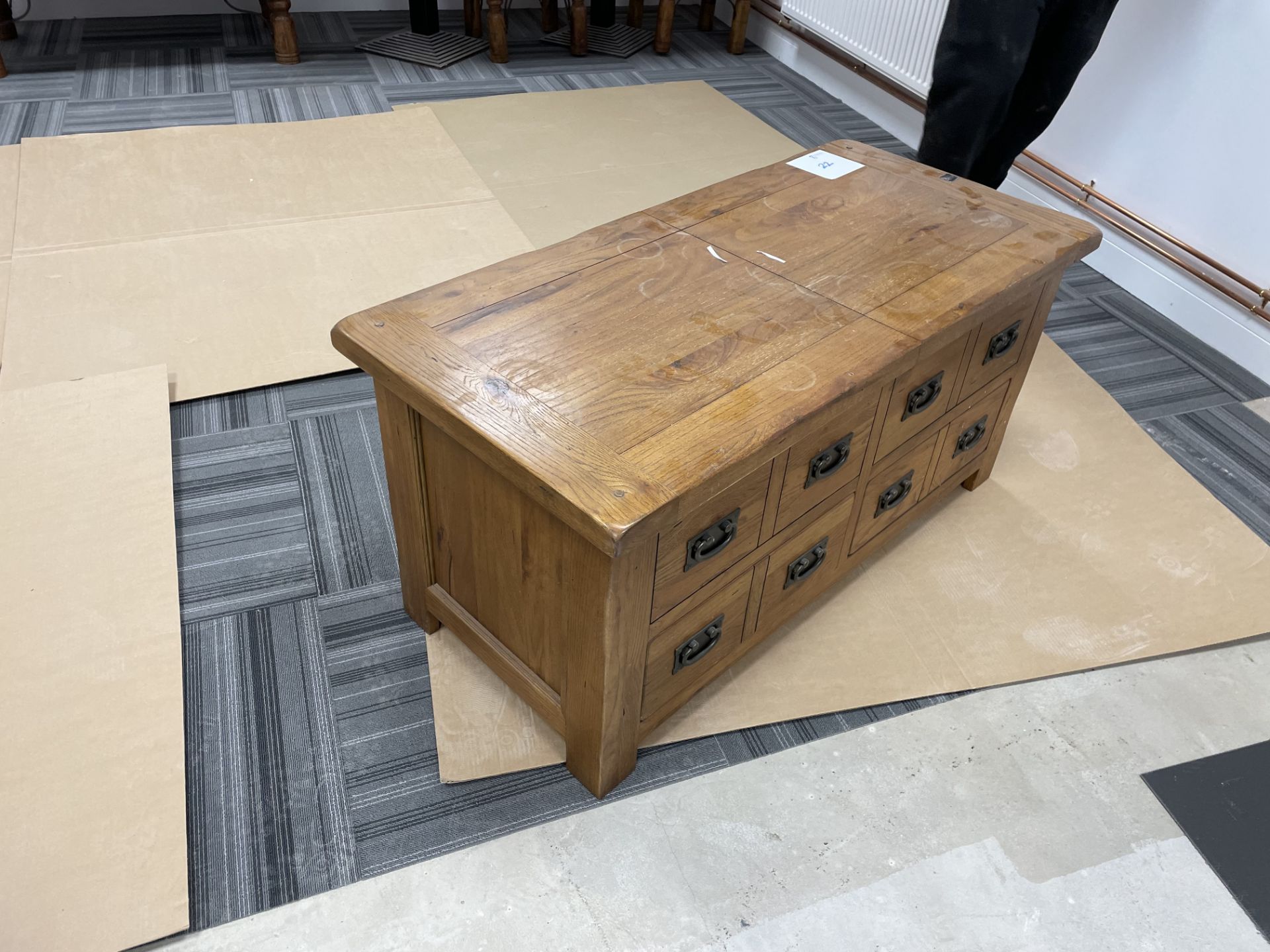 OTTERMAN/COFFEE TABLE (1100 x 520)