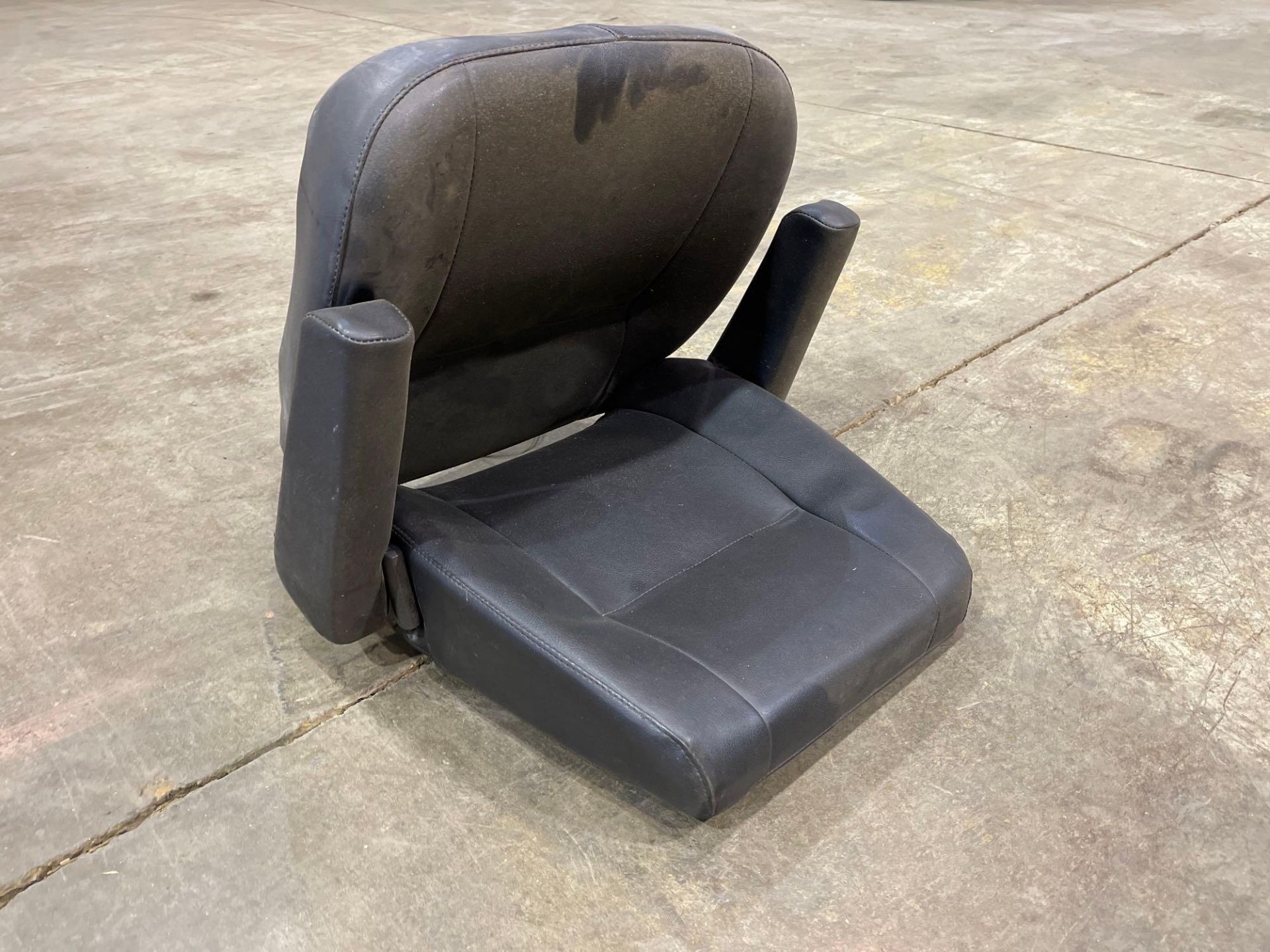 Air Ride Mower Seat