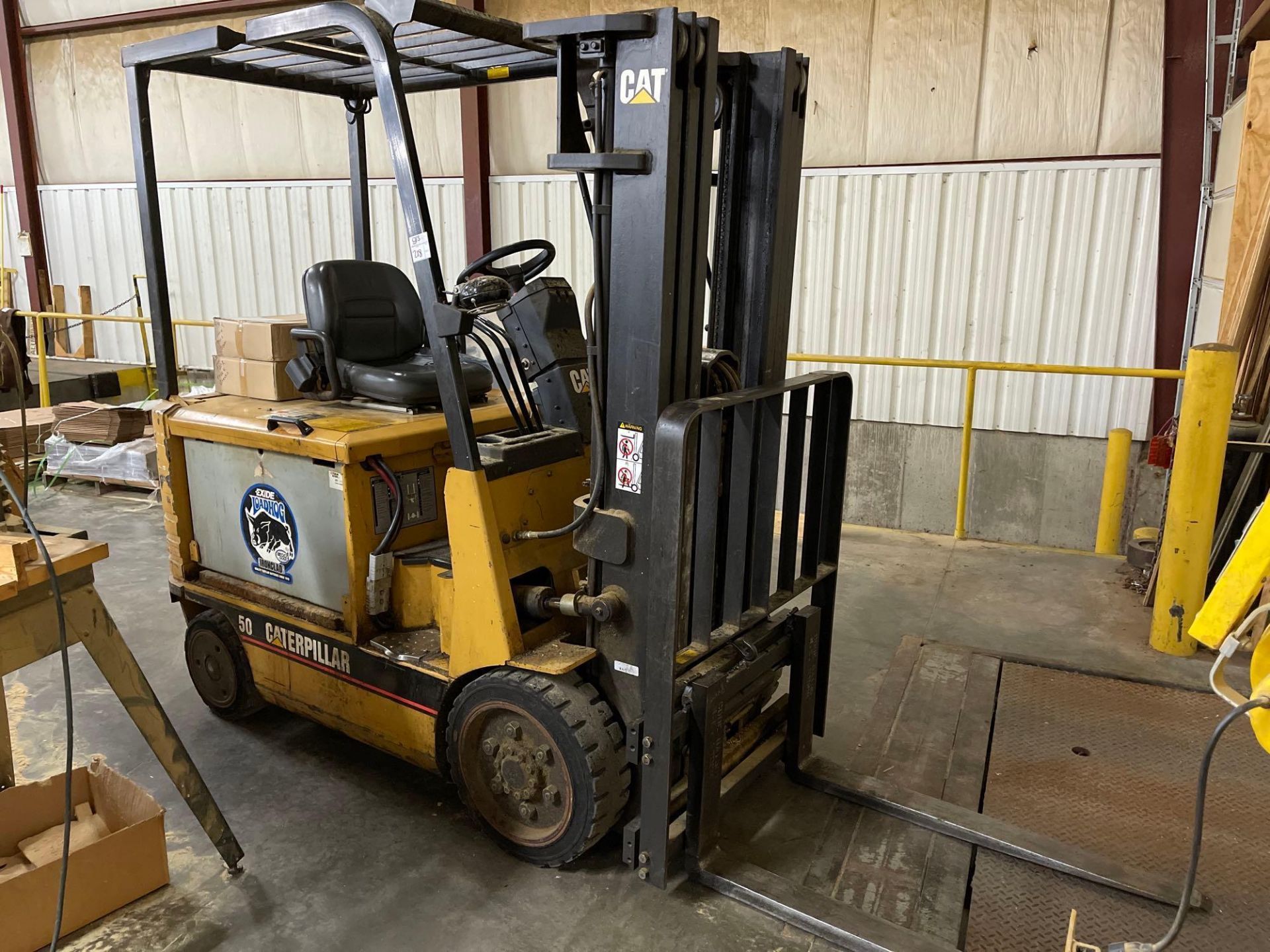 Cat 50 Electric Fork Lift