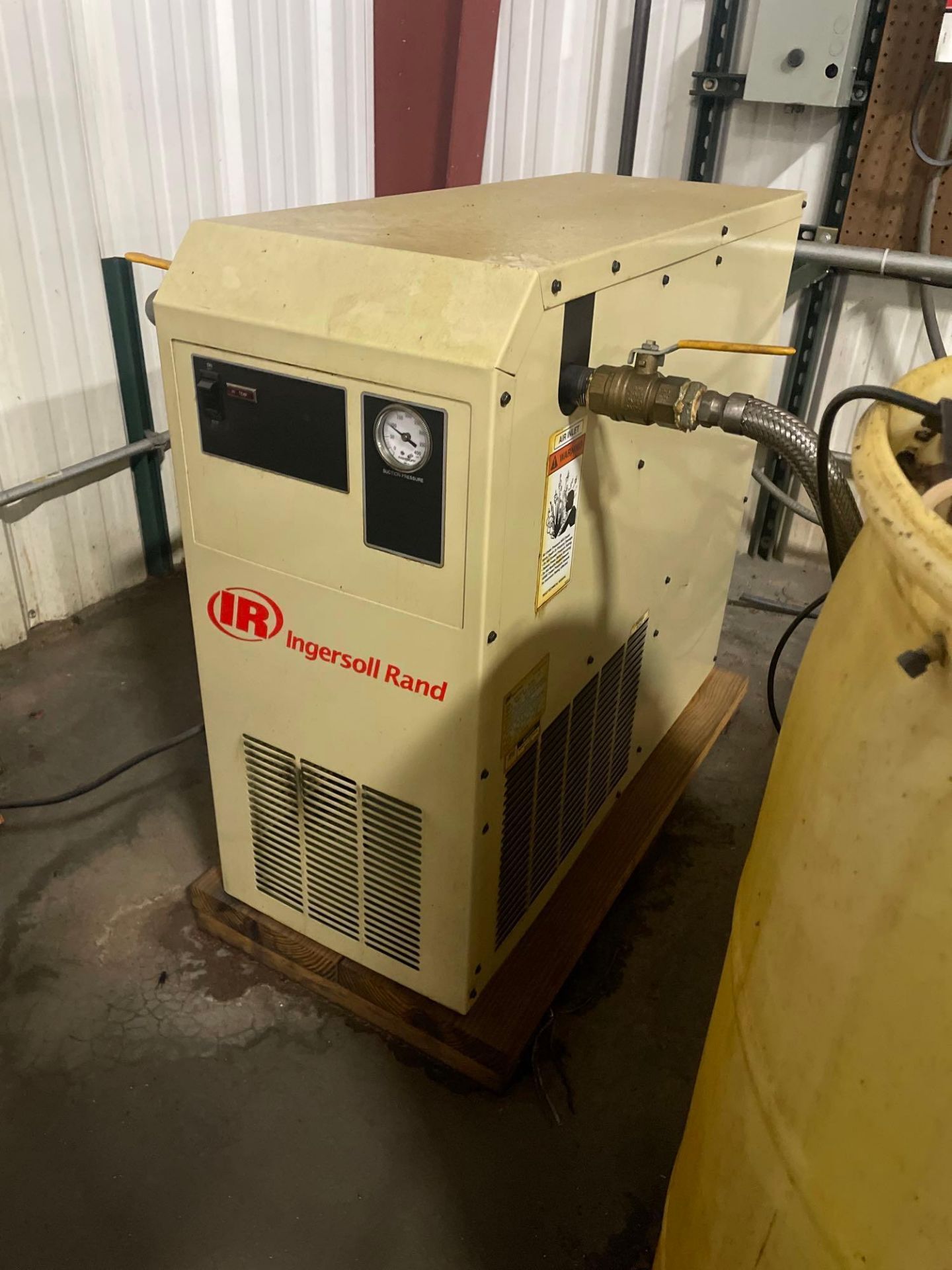 Ingersoll Rand 125gAL Air Compressor - Image 3 of 5