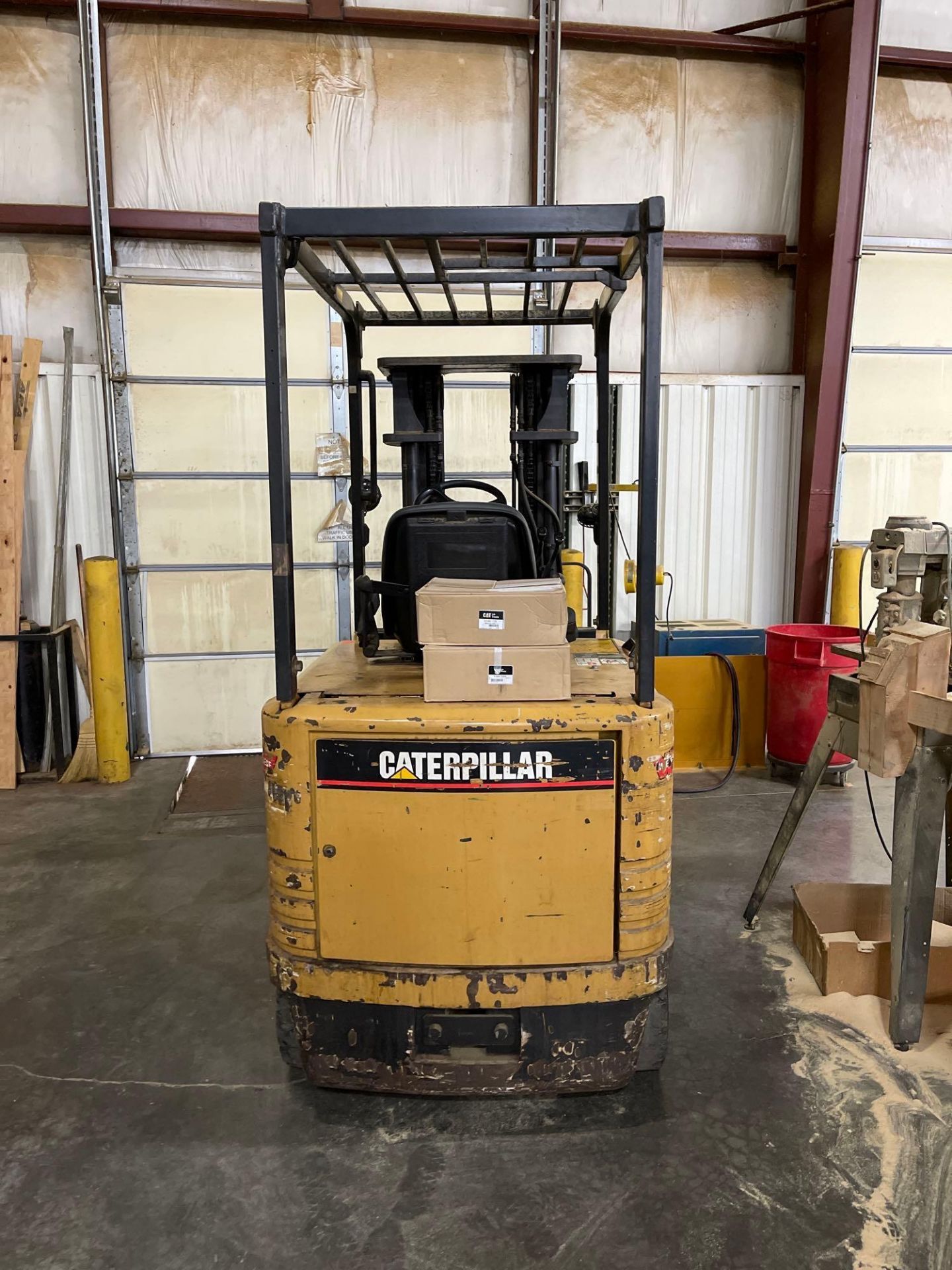 Cat 50 Electric Fork Lift - Image 10 of 19