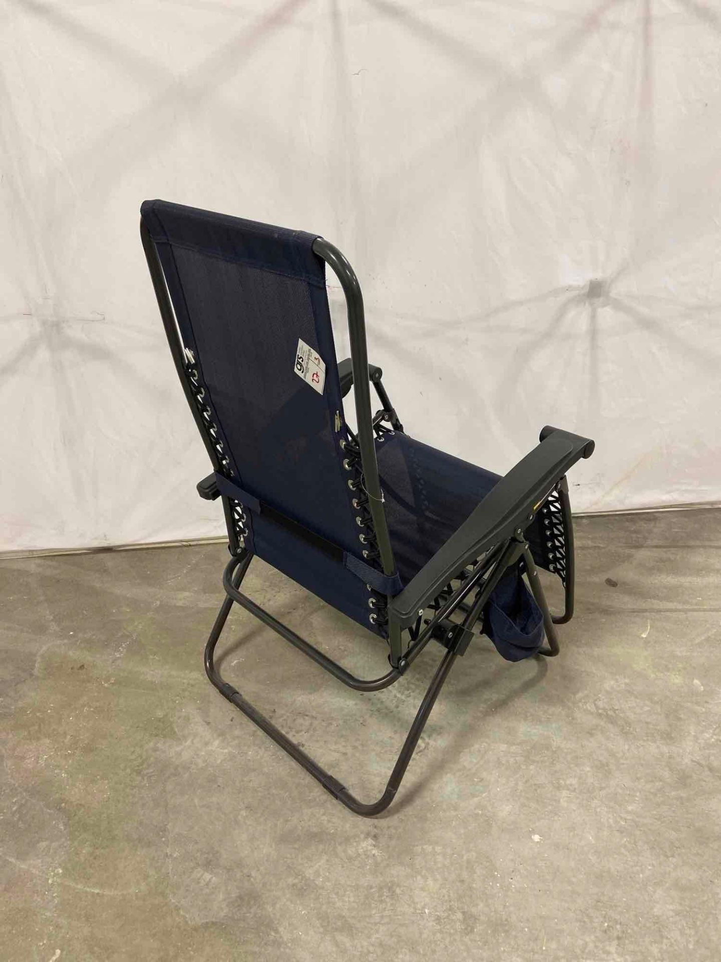 New Outdoors Folding Lounge Chair - Image 4 of 6