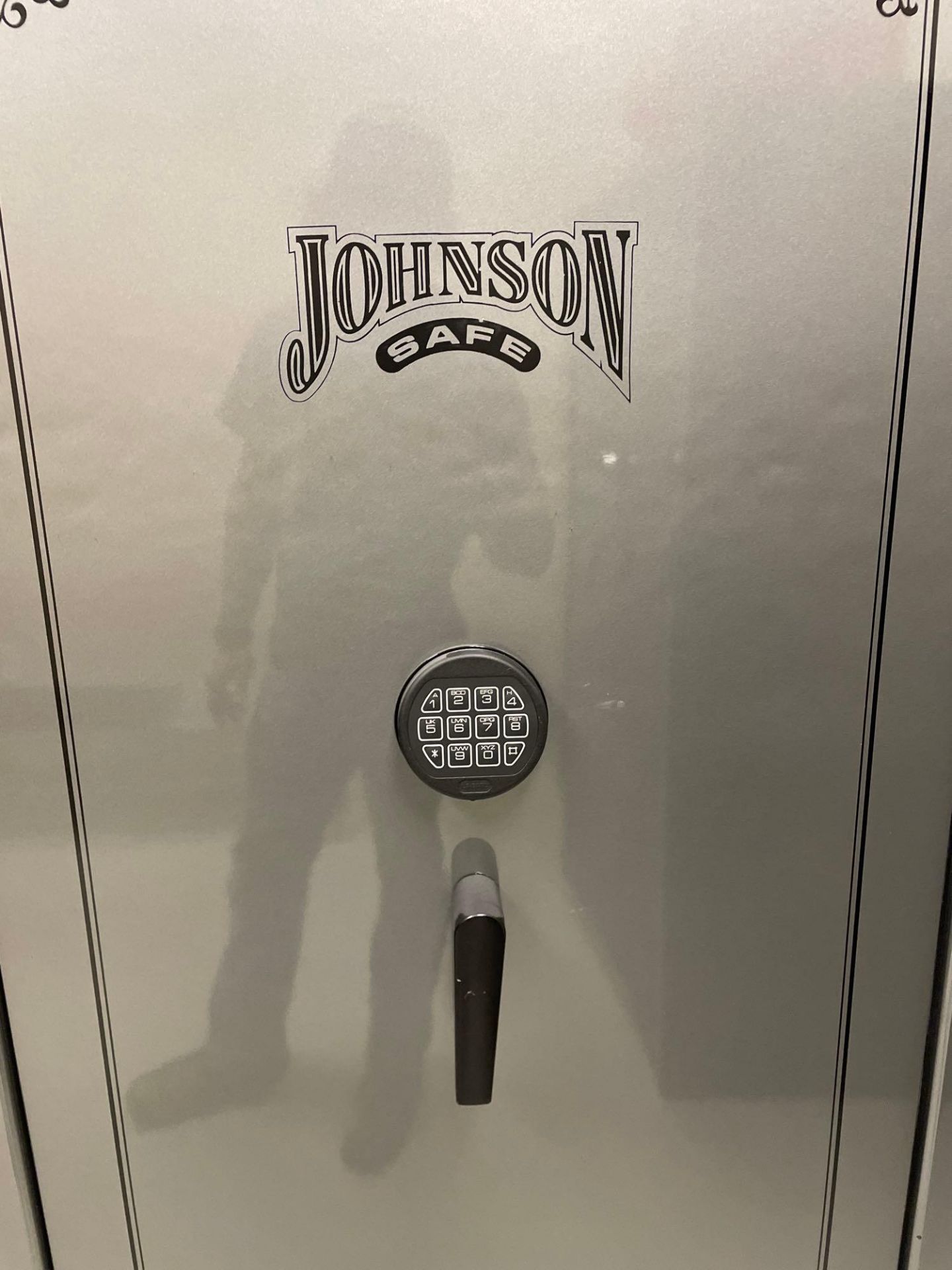 Johnson 2-Door Safe - Image 2 of 4