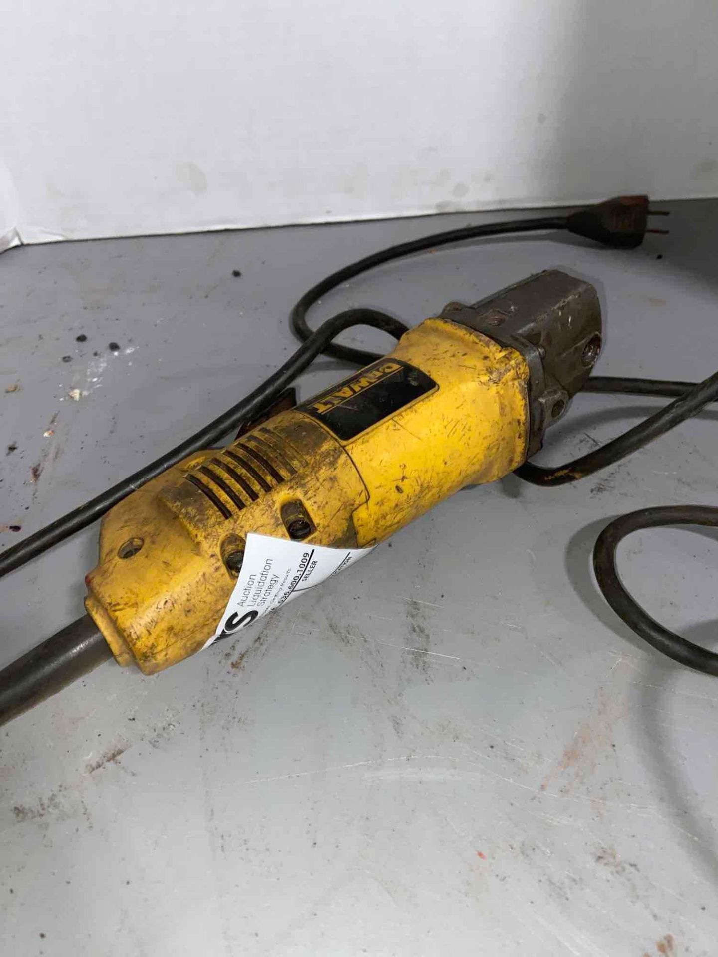 4 1/2" Angle Grinder - Image 3 of 6