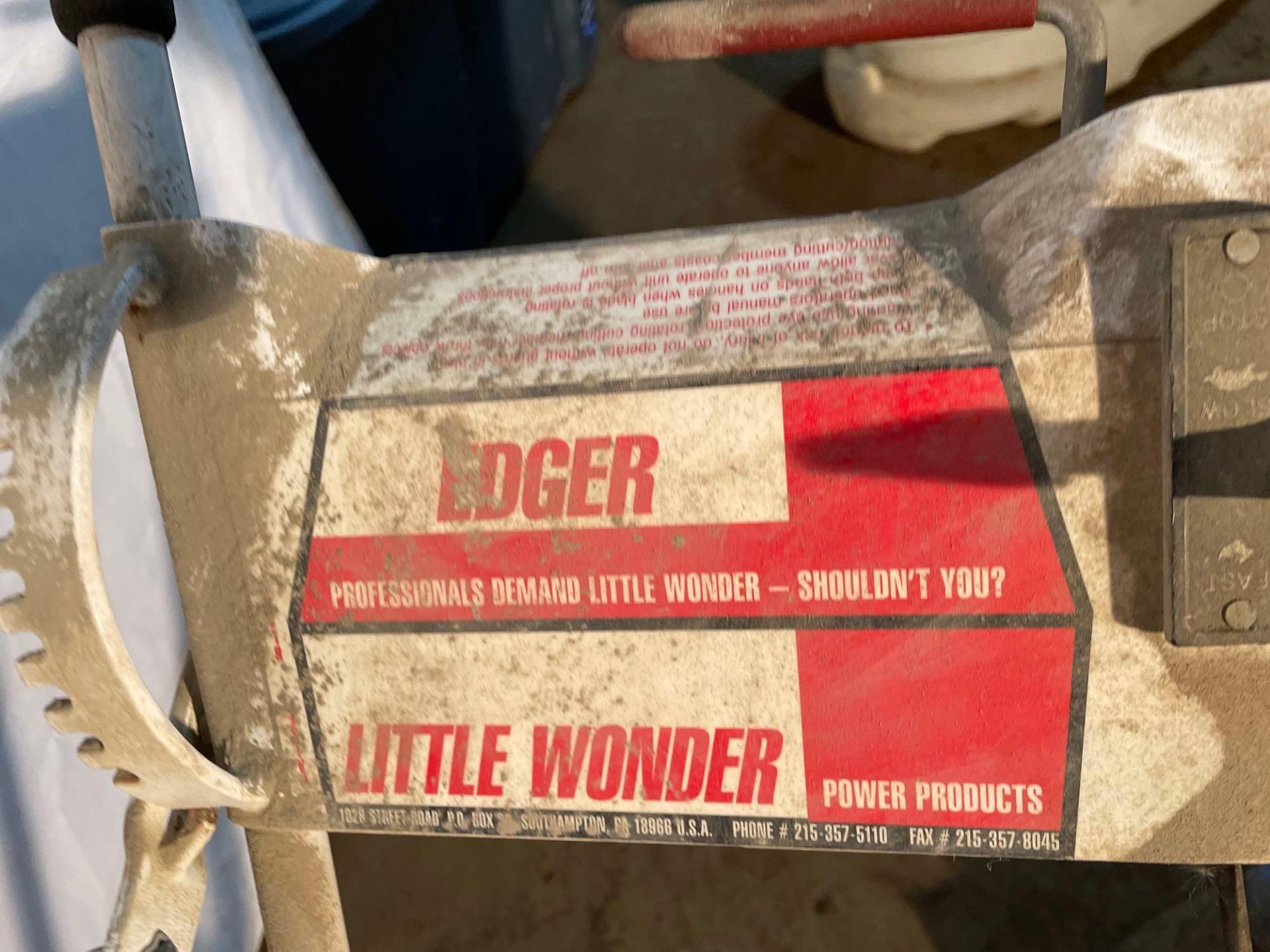 Little Wonder Edger w/ Briggs & Stratton 3.5hp Motor - Image 4 of 4