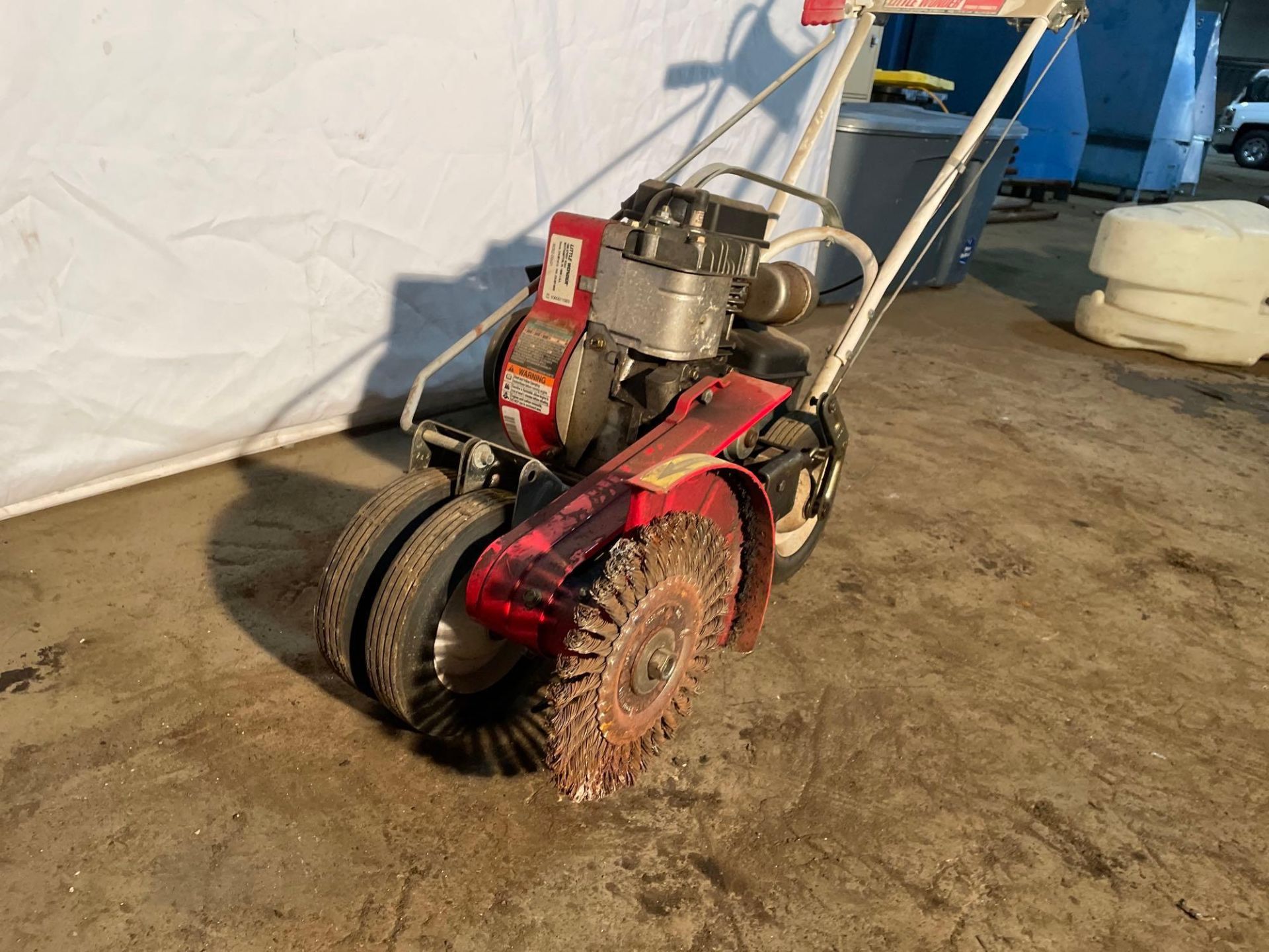 Little Wonder Edger w/ Briggs & Stratton 3.5hp Motor - Image 2 of 4