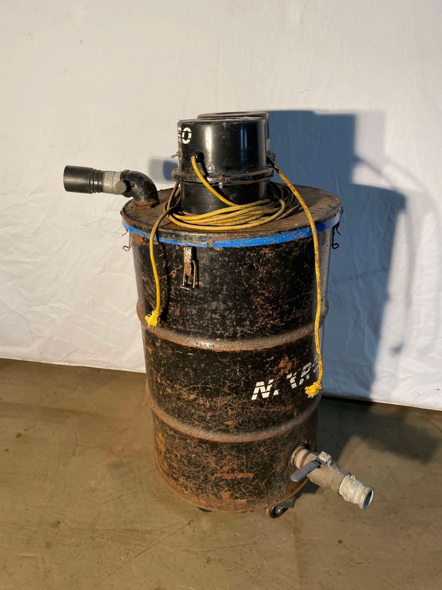 55 Gallon Wet/Dry Vacuum - Image 2 of 5