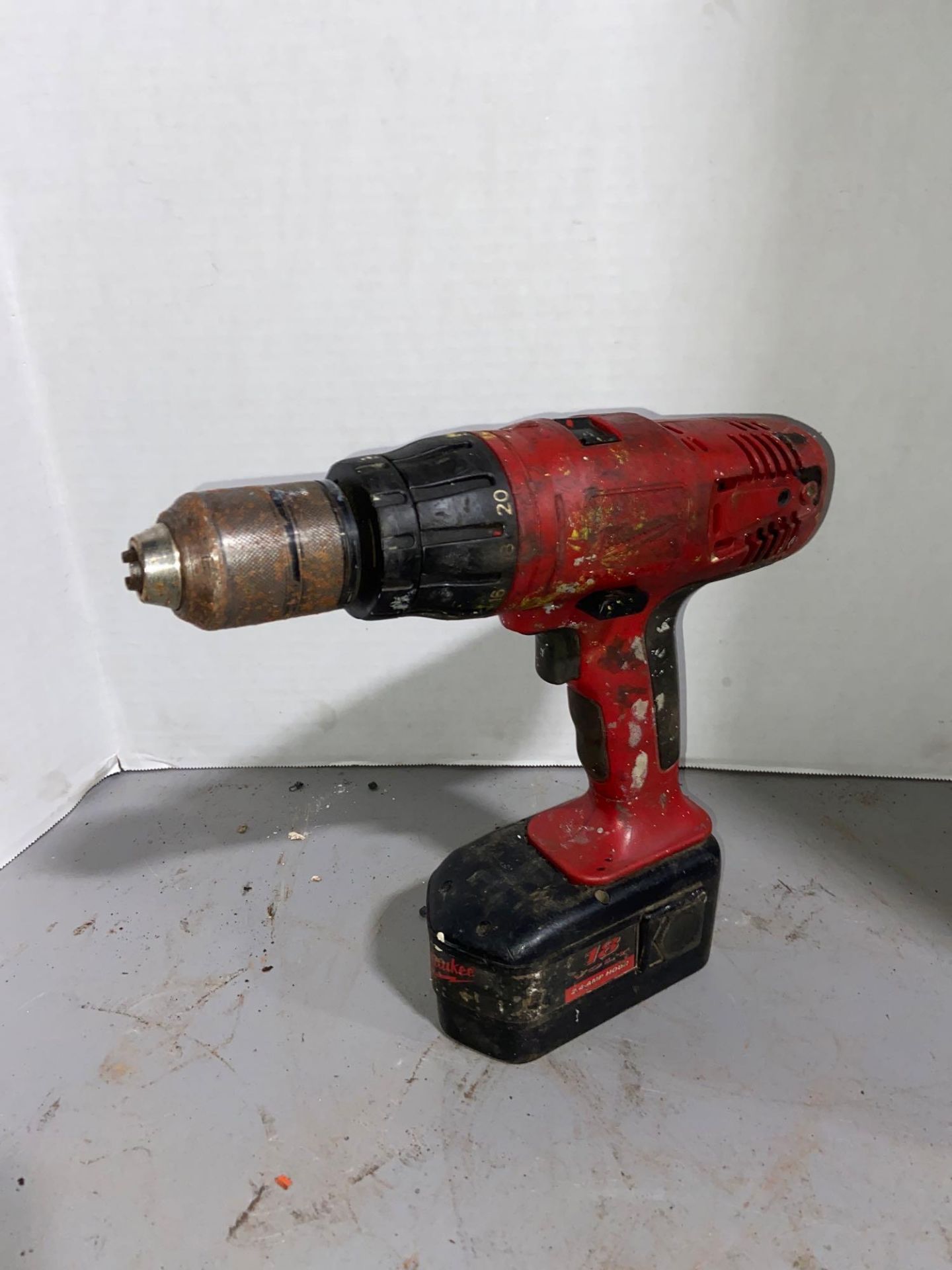 Milwaukee Heavy Duty Drill 18v