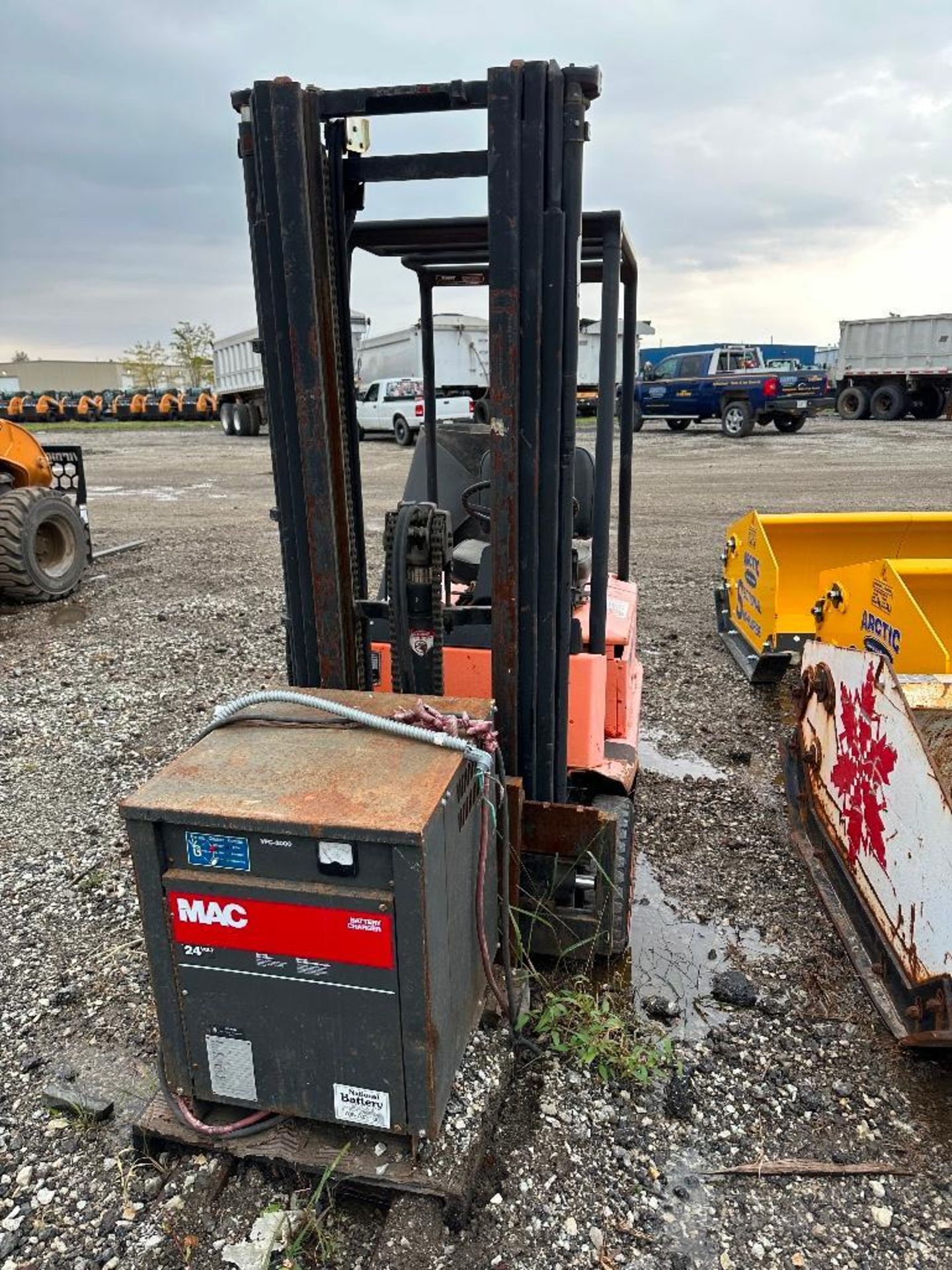 Baker 24v Forklift - Image 10 of 13