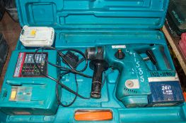 Makita BHR200 24v cordless SDS rotary hammer drill c/w 2 batteries, charger and carry case 1102-