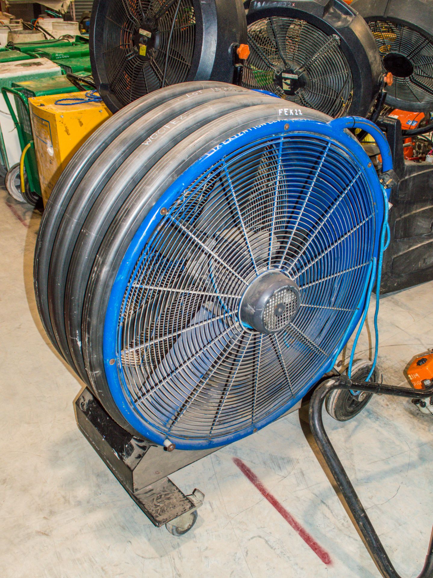 Blue Max 950 240v air circulation fan WOFE22