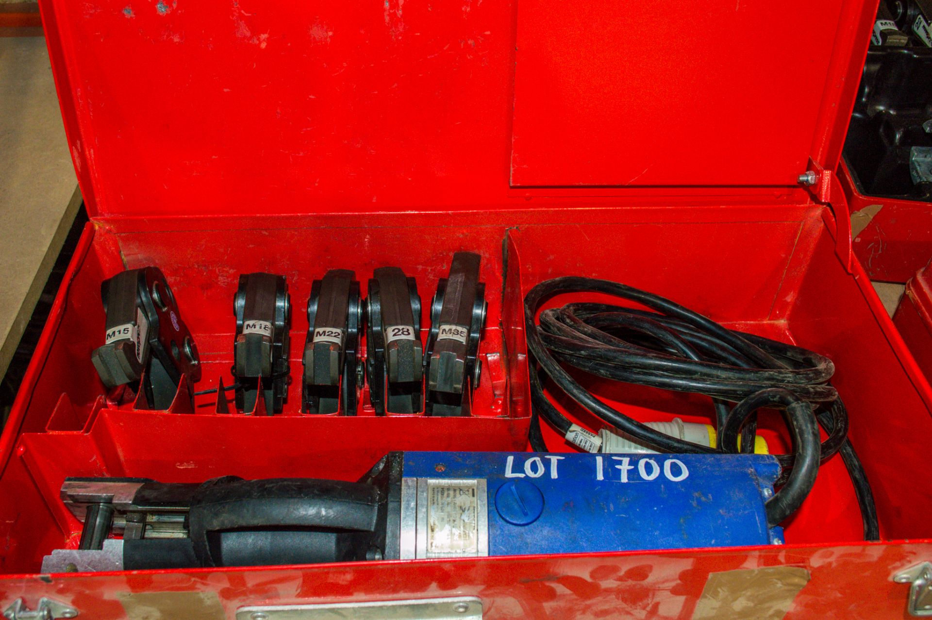 Mapress Gerberit 110v press fit crimping tool c/w 5 jaws and carry case PTH817