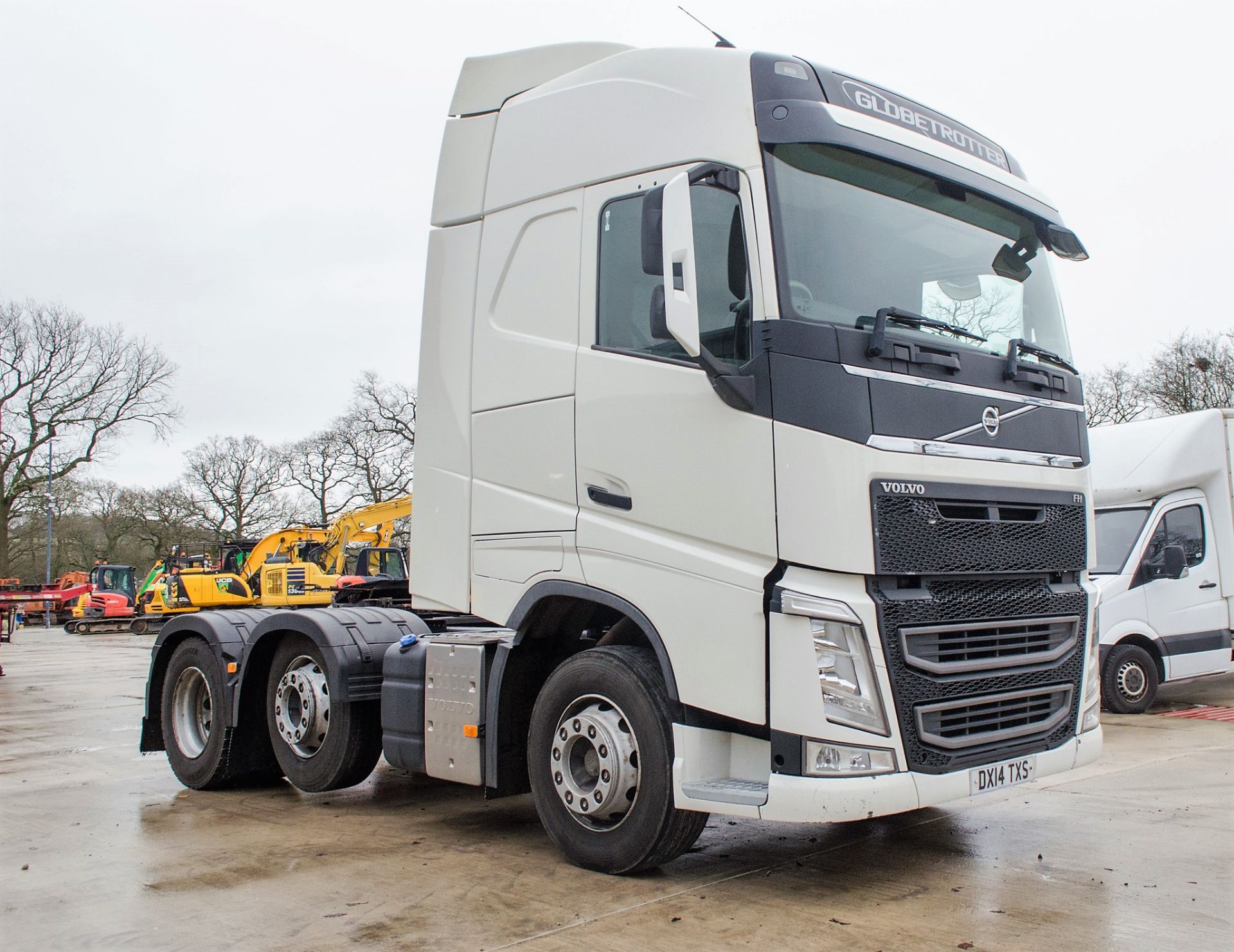 Volvo FH13 460 BHP 6 wheel tractor unit Registration Number: DX14 TXS Date of Registration: 01/03/ - Image 2 of 28