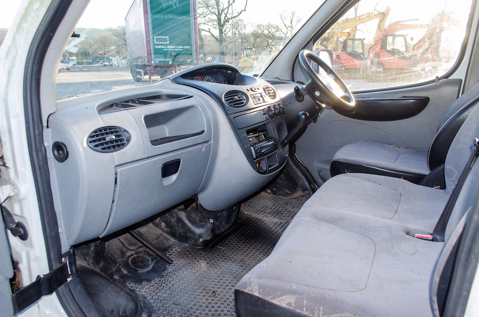 LDV Maxus 3.5T 95 LWB crew cab panel van Registration Number: BX58 UZB Date of Registration: 01/11/ - Image 19 of 28