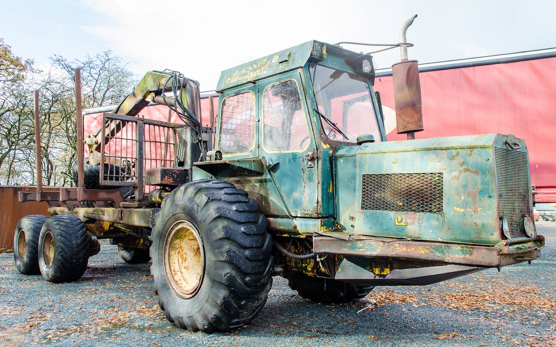 Volvo BM 6 wheel forest forwarder c/w hydraulic grab and rotator ** The machine runs drove onto - Image 2 of 17