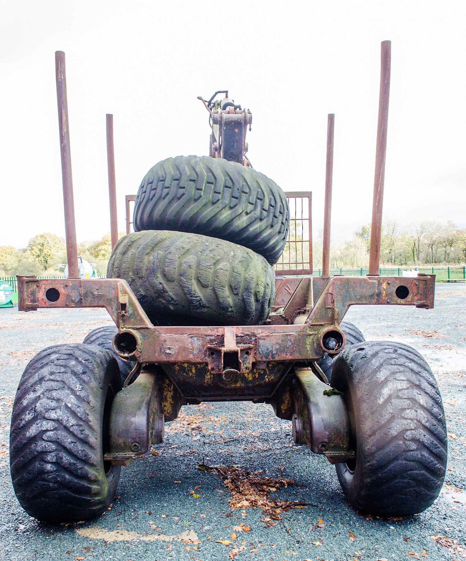 Volvo BM 6 wheel forest forwarder c/w hydraulic grab and rotator ** The machine runs drove onto - Image 8 of 17