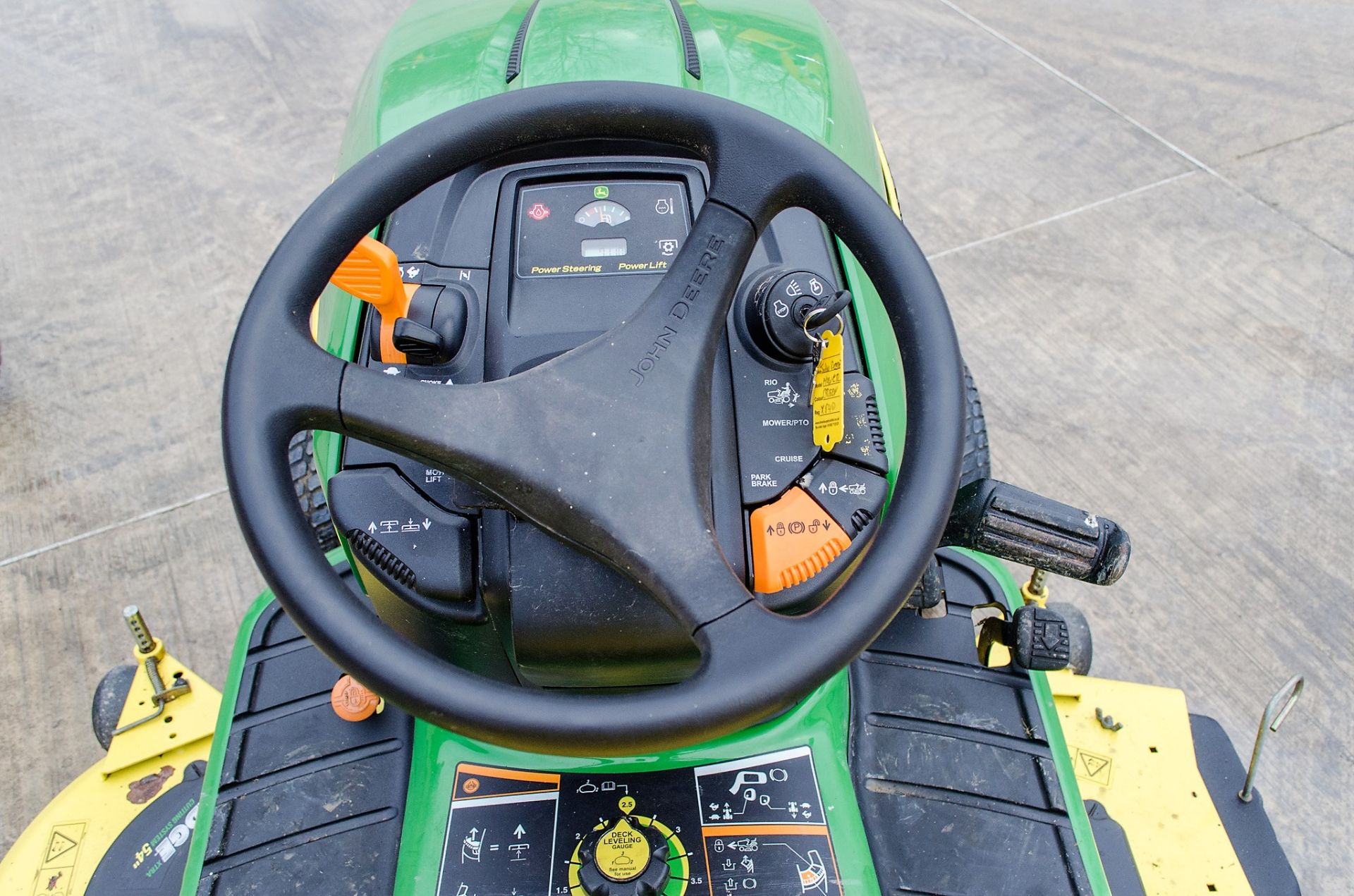 John Deere X540 petrol driven ride on lawnmower Year: 2011 Recorded Hours: 711 c/w 54 inch cutting - Image 14 of 15