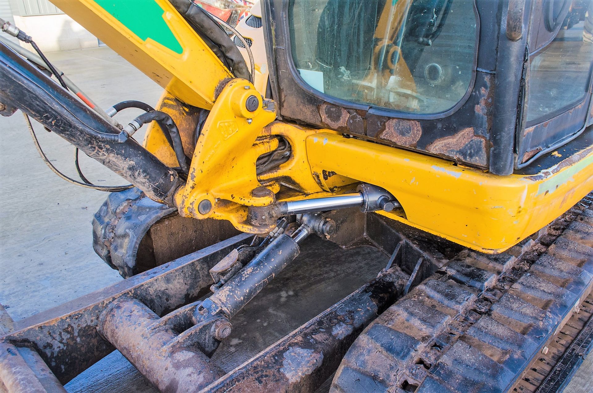 JCB 8050 ZTS 5 tonne rubber tracked excavator Year: 2013 S/N: 1741976 Recorded Hours: 3800 blade, - Image 14 of 23