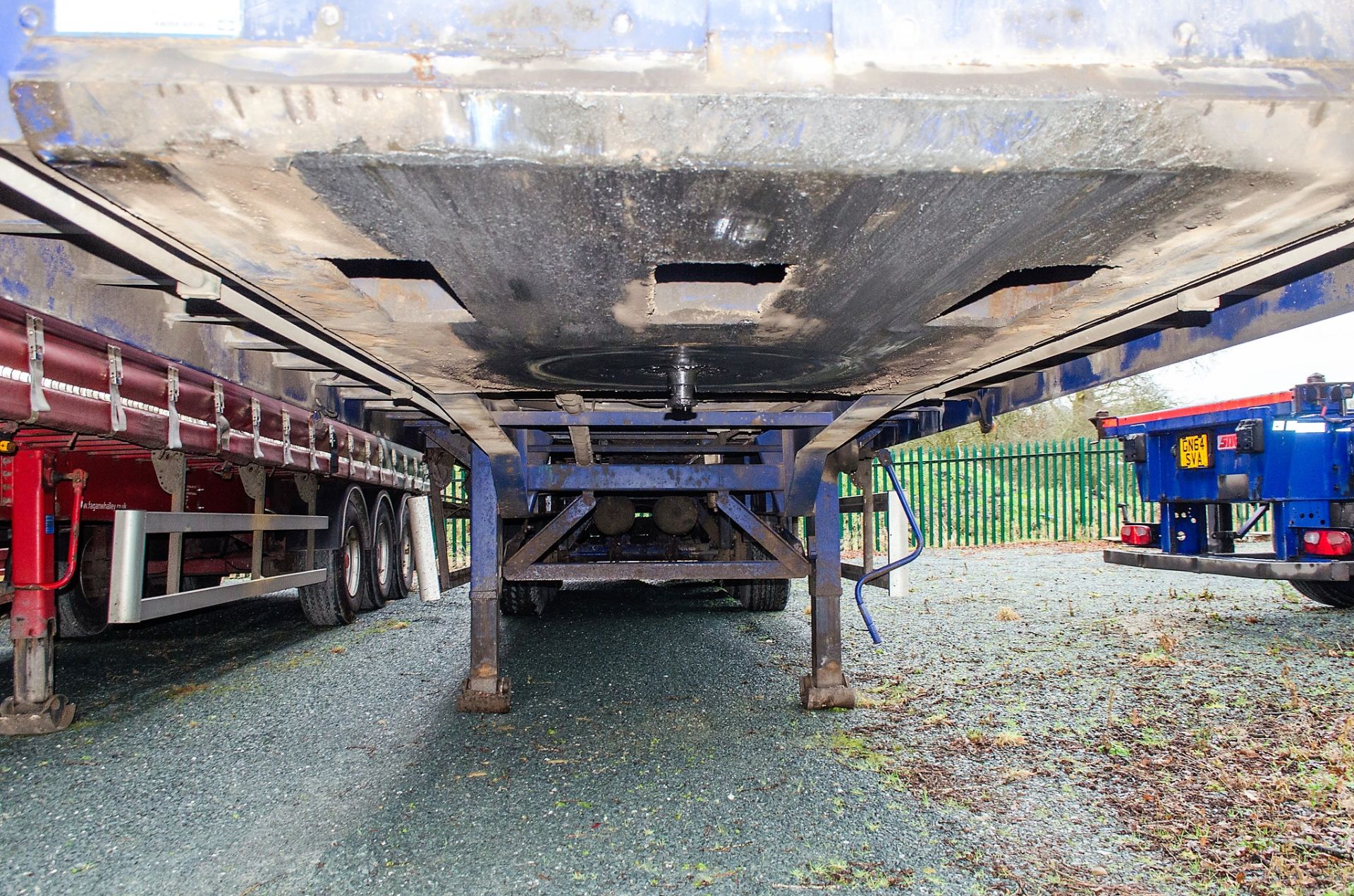 BMI AW130 13.5 metre tri axle walking floor waste trailer Year: 2016 Reg Ident: C420602 S/N: - Image 7 of 12