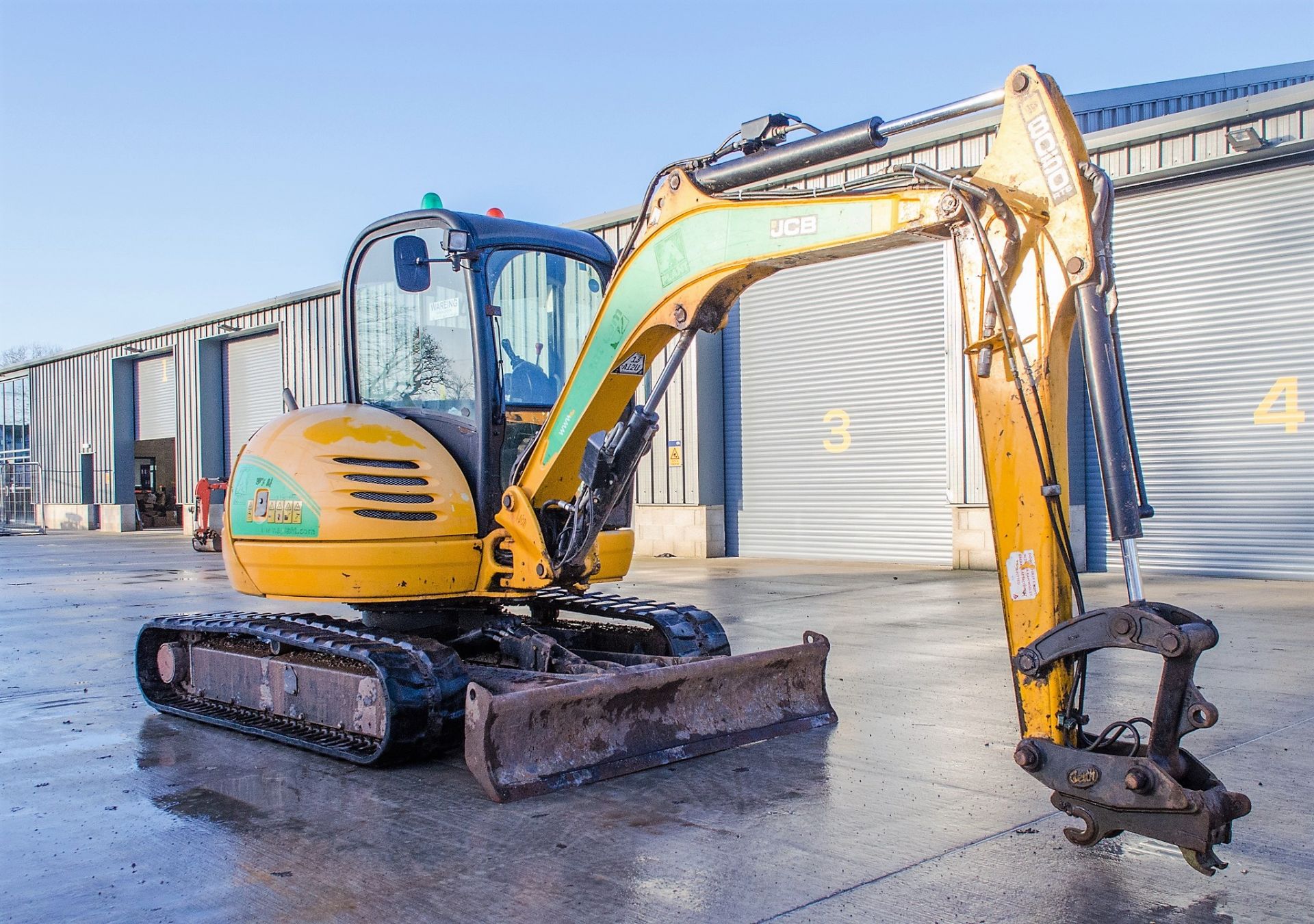 JCB 8050 ZTS 5 tonne rubber tracked excavator Year: 2013 S/N: 1741976 Recorded Hours: 3800 blade, - Image 2 of 23