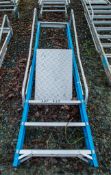 4 tread fibreglass framed aluminium step ladder 1610-LYT-0768