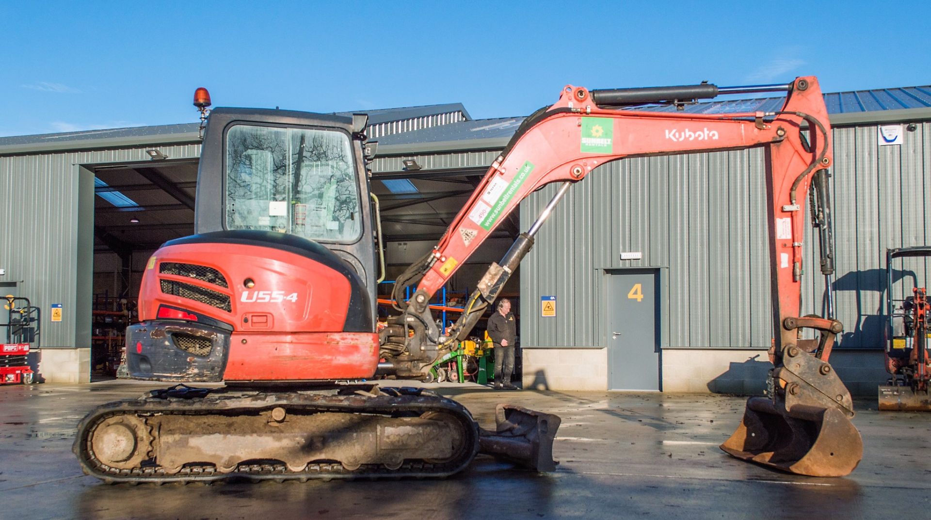 Kubota U55-4 5.5 tonne rubber tracked excavator Year: 2014 S/N: 52741 Recorded Hours: 3708 blade, - Image 8 of 20