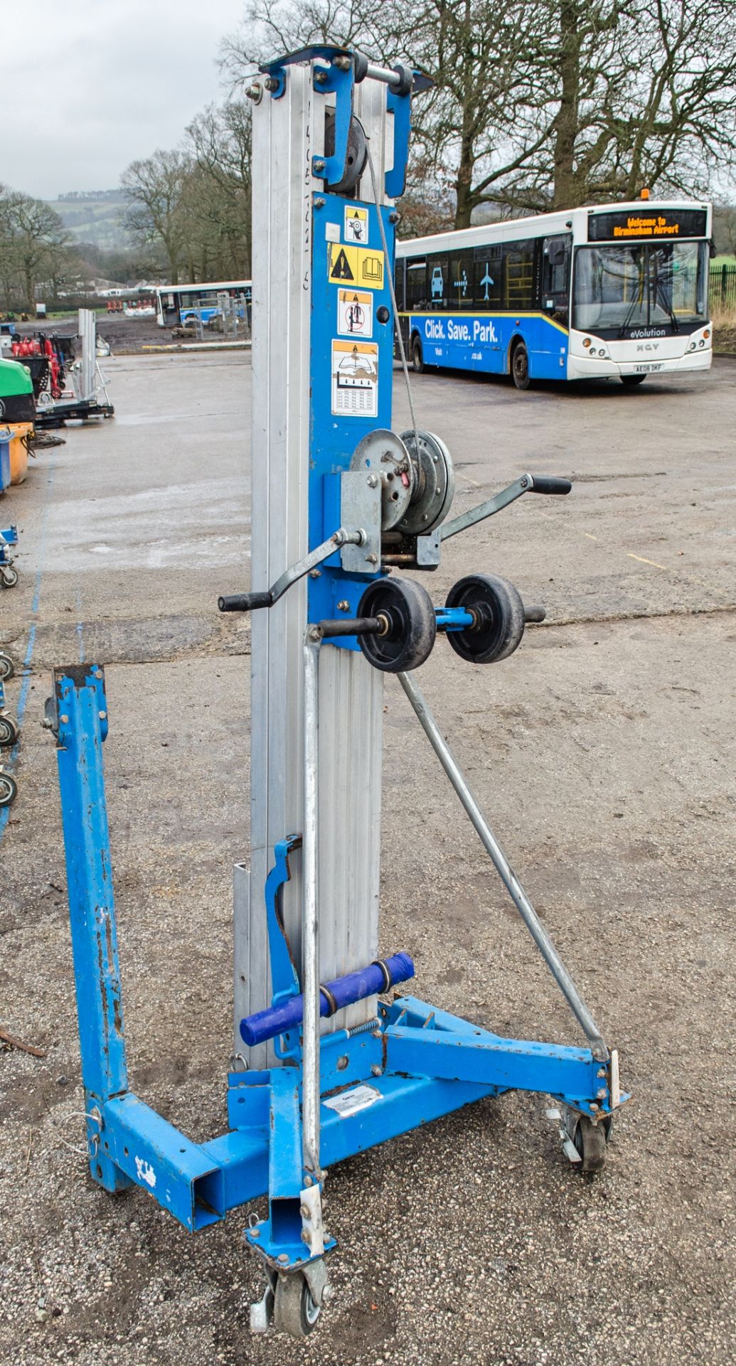 Genie SLA-10 manual hoist 1405-0275 - Image 2 of 2