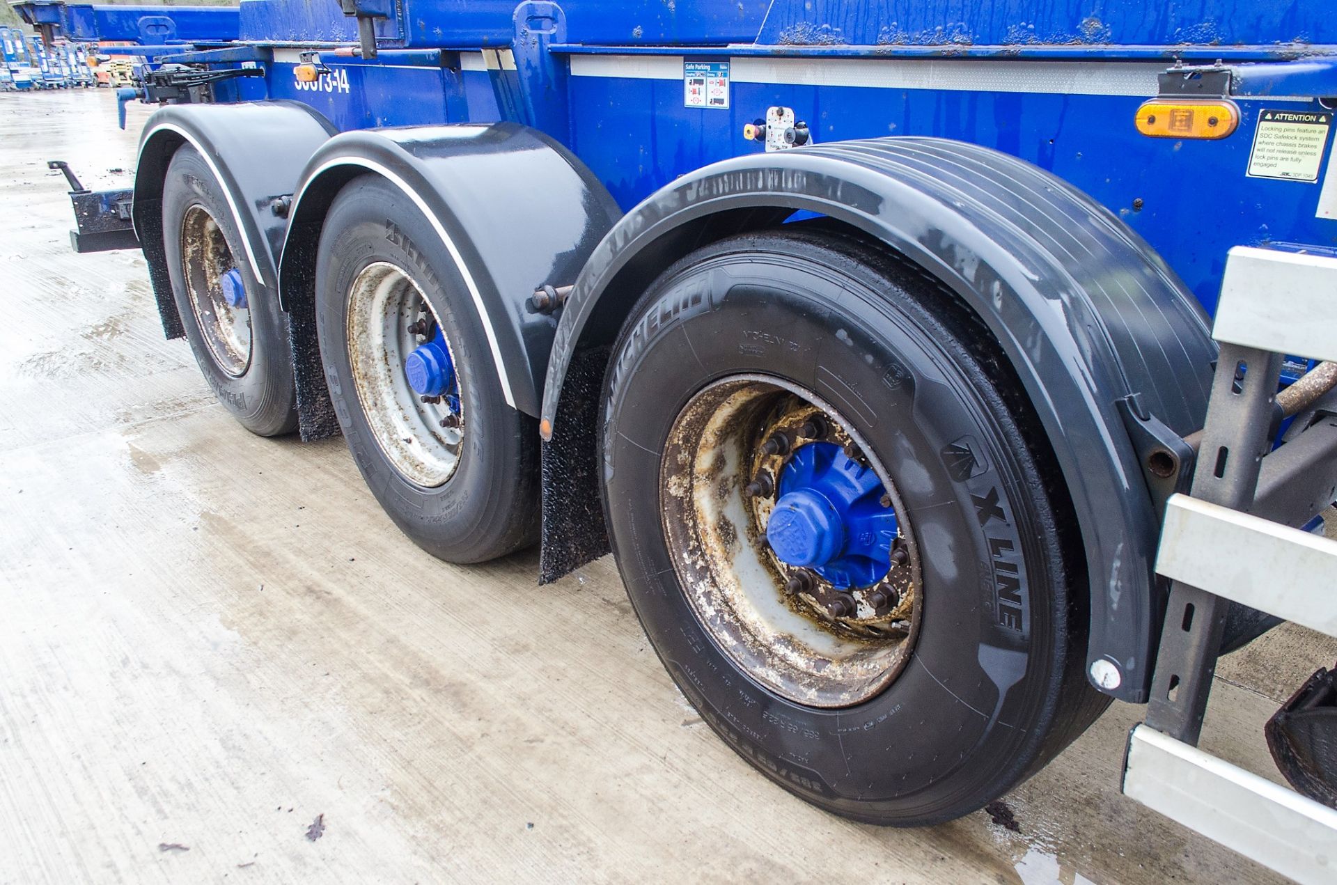 SDC Trailers 4 axle multi function/splitter skeletal container trailer - Image 12 of 16