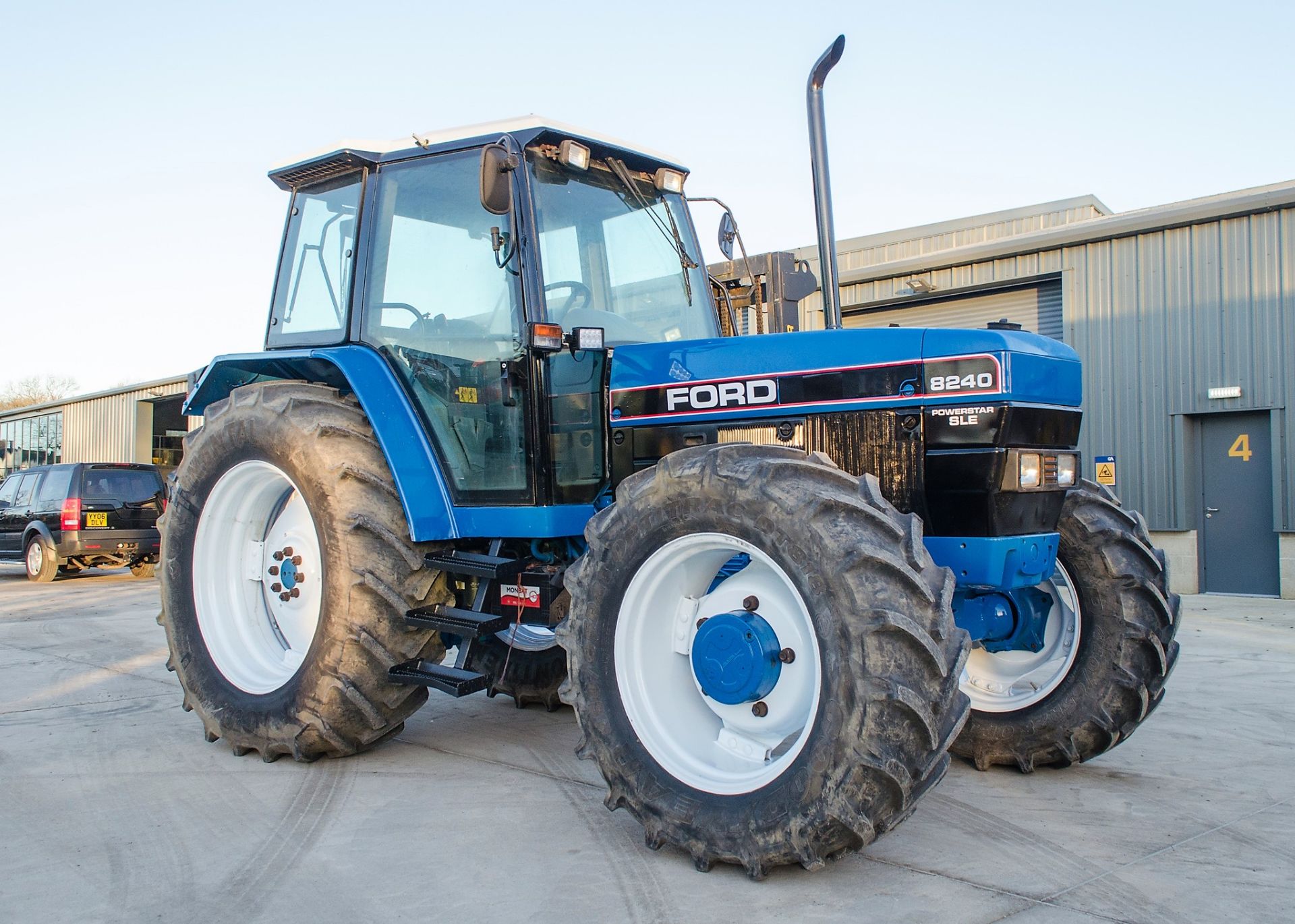 Ford New Holland 8240 Powerstar LSE diesel tractor Registration Number: K611 NAM Date of - Image 2 of 19