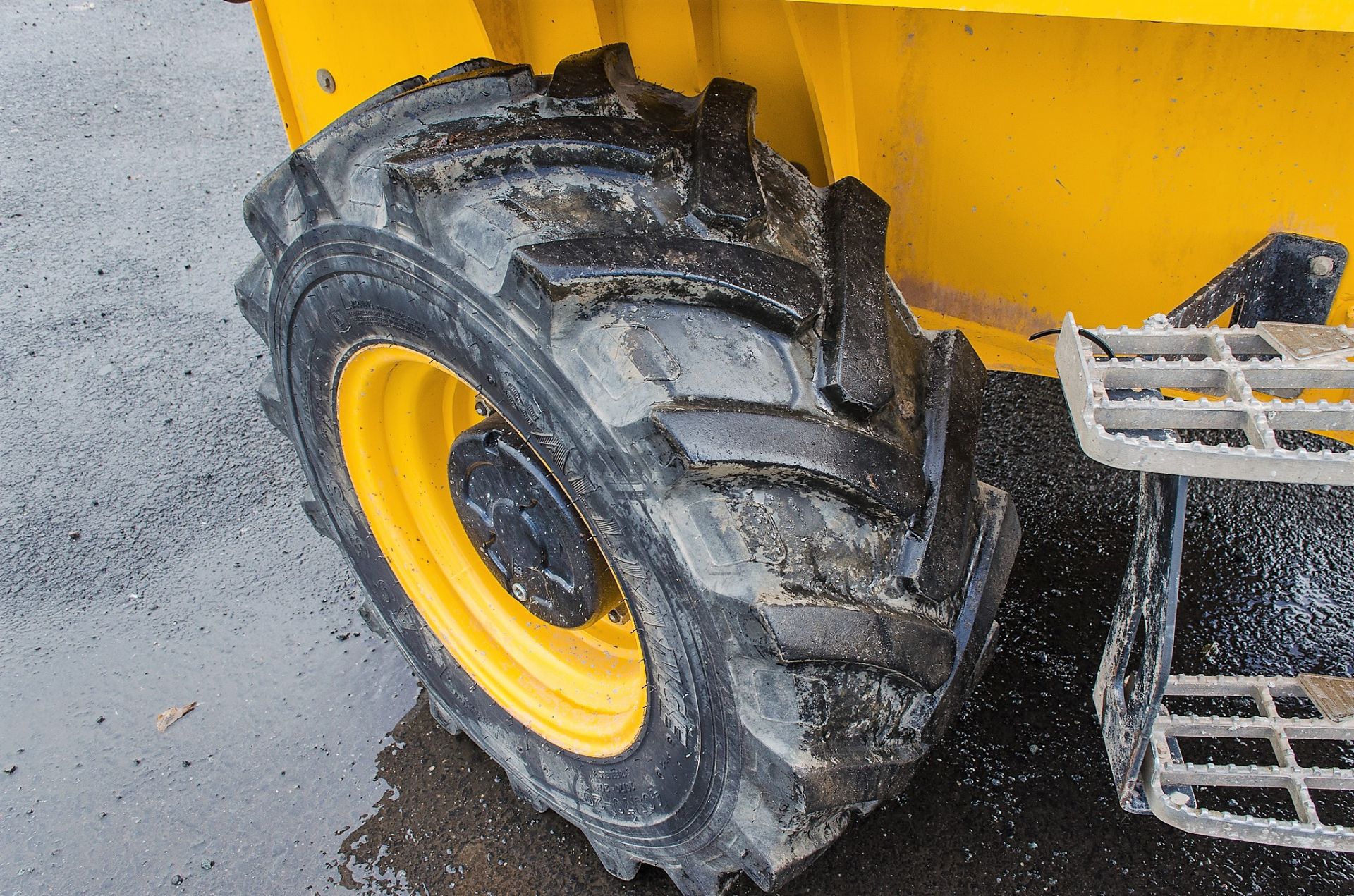 JCB 6T-1 6 tonne swivel skip dumper Year: 2018 S/N: 2561591 Recorded Hours: 1146 c/w camera Reg: - Image 13 of 19