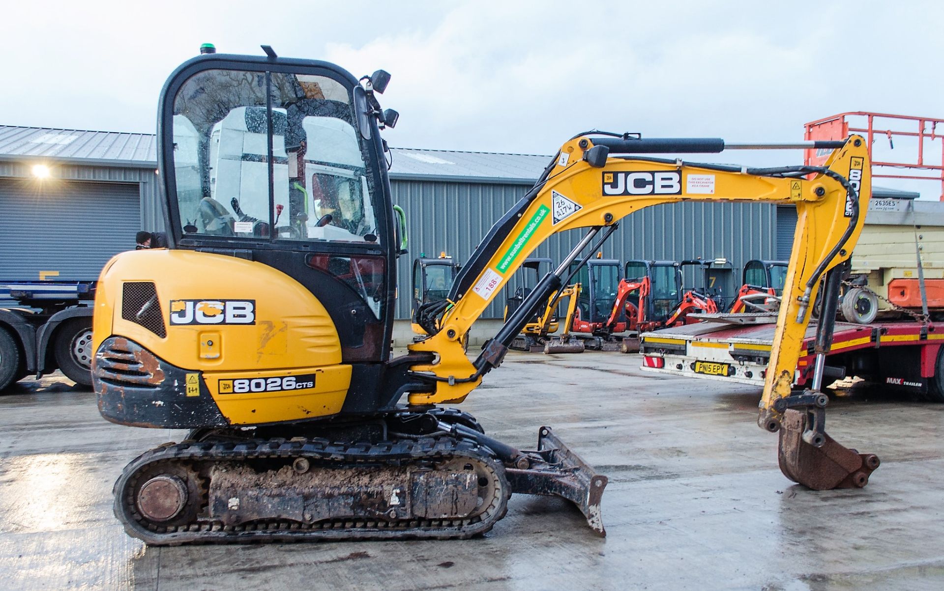 JCB 8026 CTS 2.6 tonne rubber tracked midi excavator Year: 2014 S/N: 1779685 Recorded Hours:  piped, - Image 8 of 21