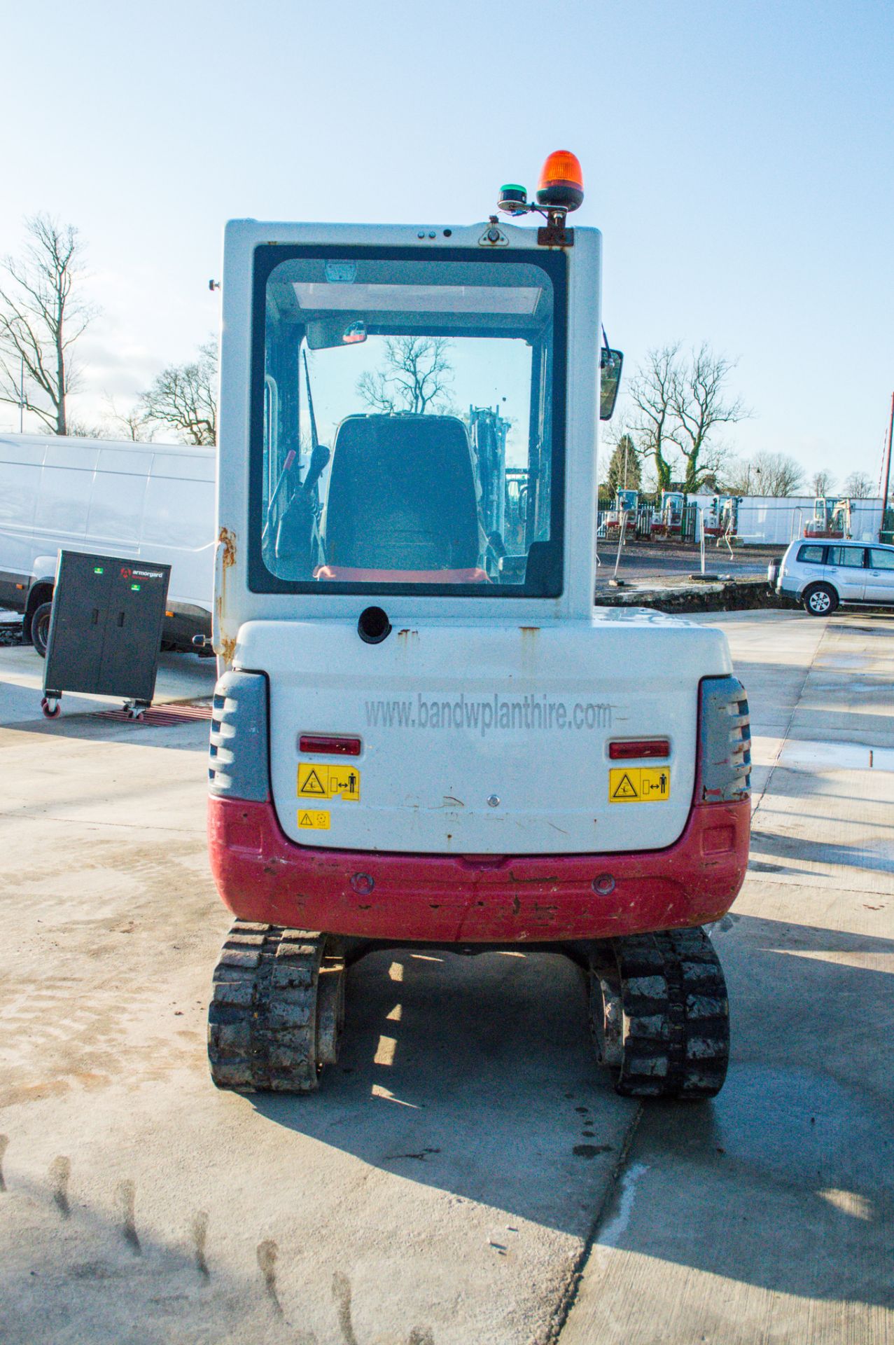 Takeuchi TB228 2.8 tonne rubber tracked excavator Year: 2015 S/N: 804197 Recorded Hours: 3064 piped, - Image 6 of 17