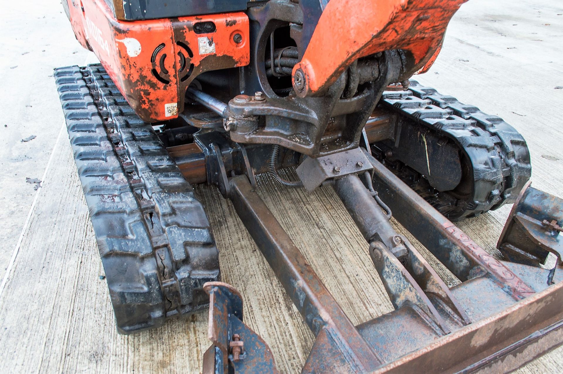 Kubota KX016-4 1.5 tonne rubber tracked excavator Year: 2014 S/N: 57592 Recorded Hours: 2375 - Image 17 of 23