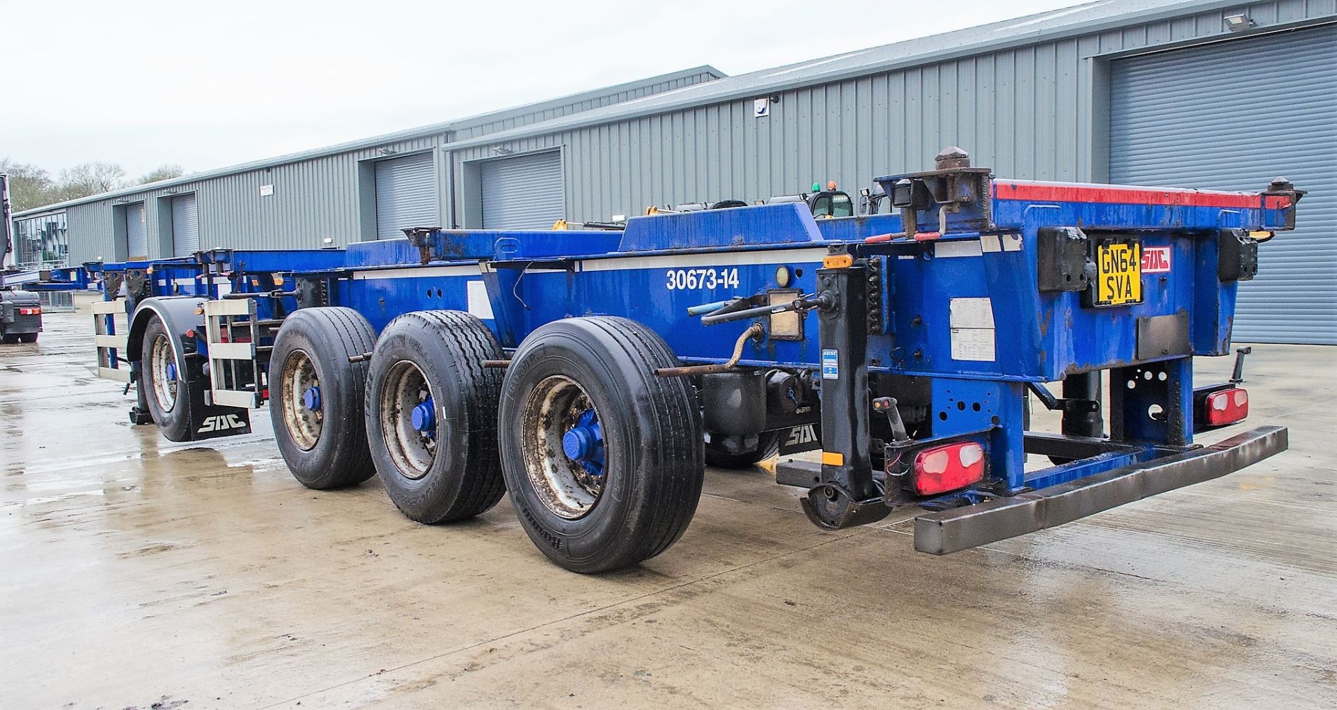 SDC Trailers 4 axle multi function/splitter skeletal container trailer - Image 4 of 16