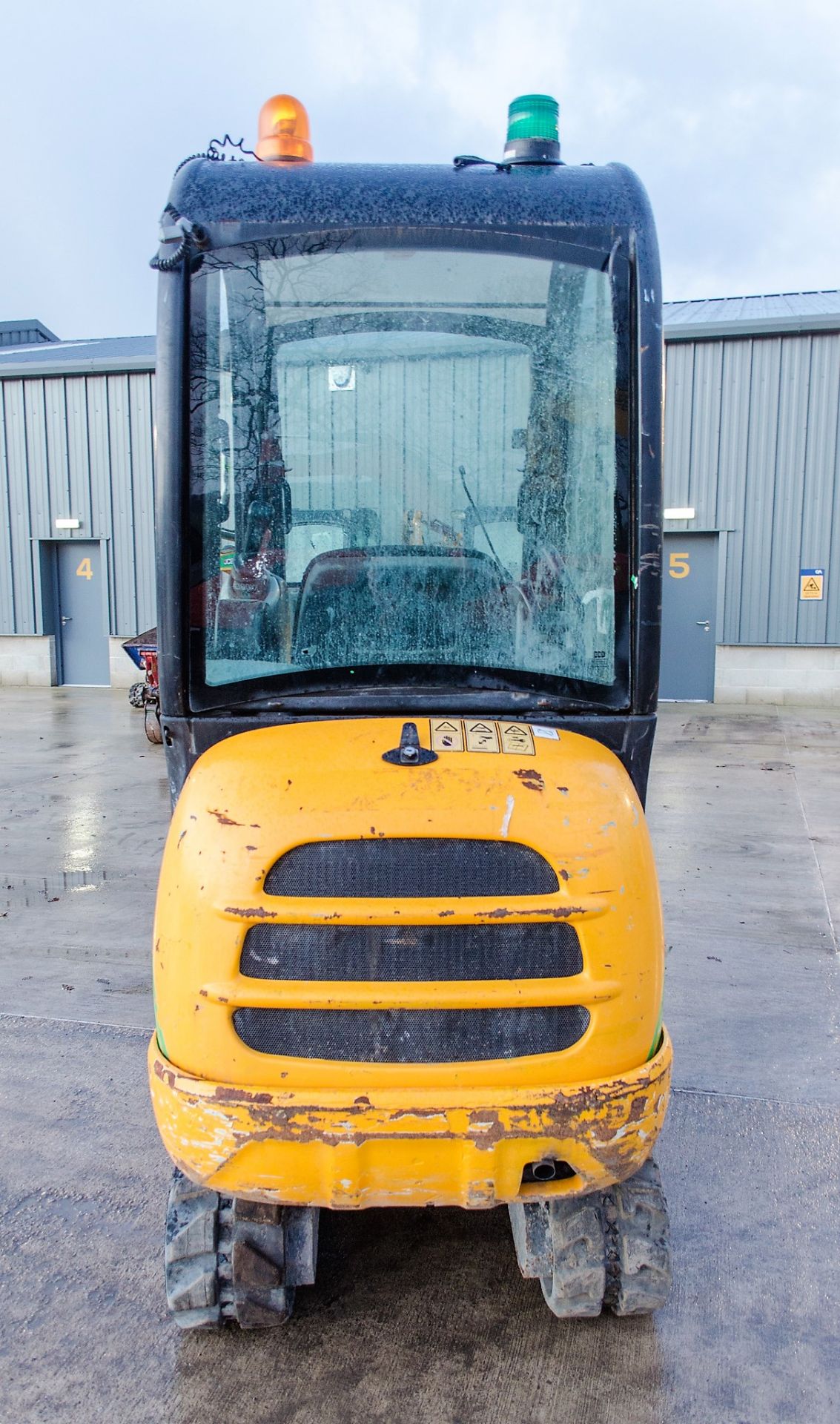 JCB 8016 1.6 tonne rubber tracked mini excavator Year: 2013 S/N: 071424 Recorded Hours: 2052 pipe - Image 6 of 20